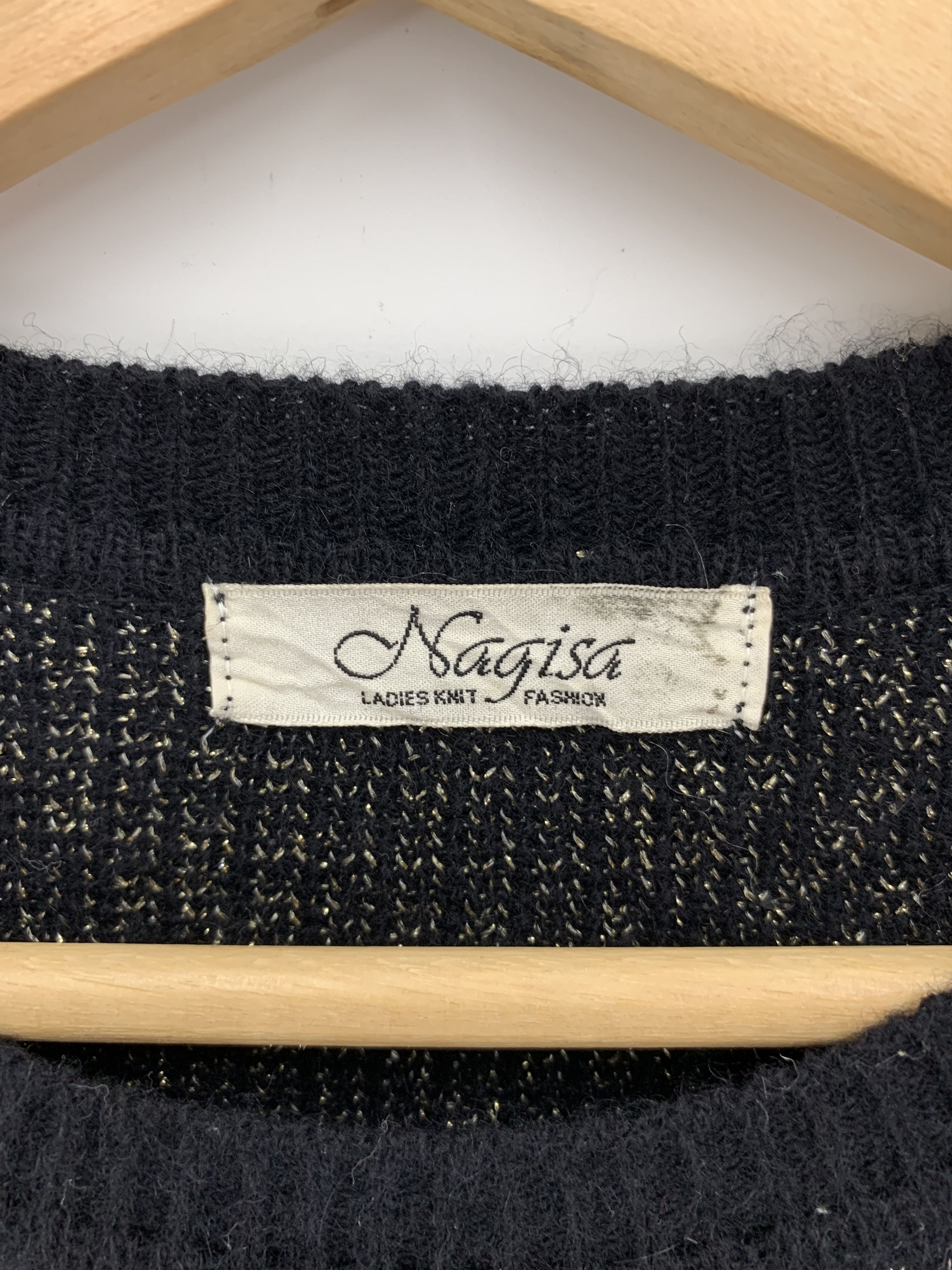 Aran Isles Knitwear Vintage Nagisa Wool Knit Sweater Ladies Knitwear Size ONE SIZE - 5 Thumbnail