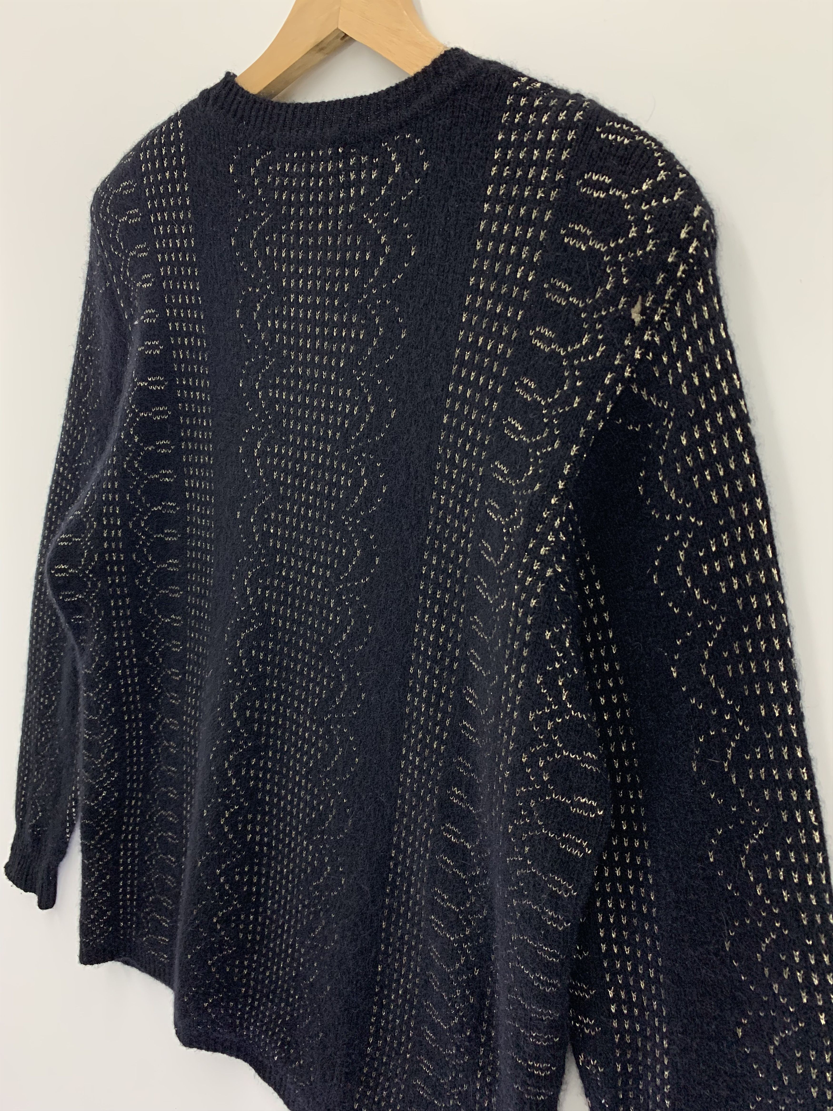 Aran Isles Knitwear Vintage Nagisa Wool Knit Sweater Ladies Knitwear Size ONE SIZE - 4 Thumbnail