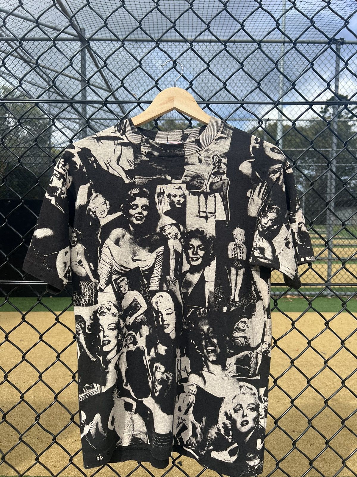 Fruit Of The Loom × Vintage Vintage 1992 Marilyn Monroe AOP