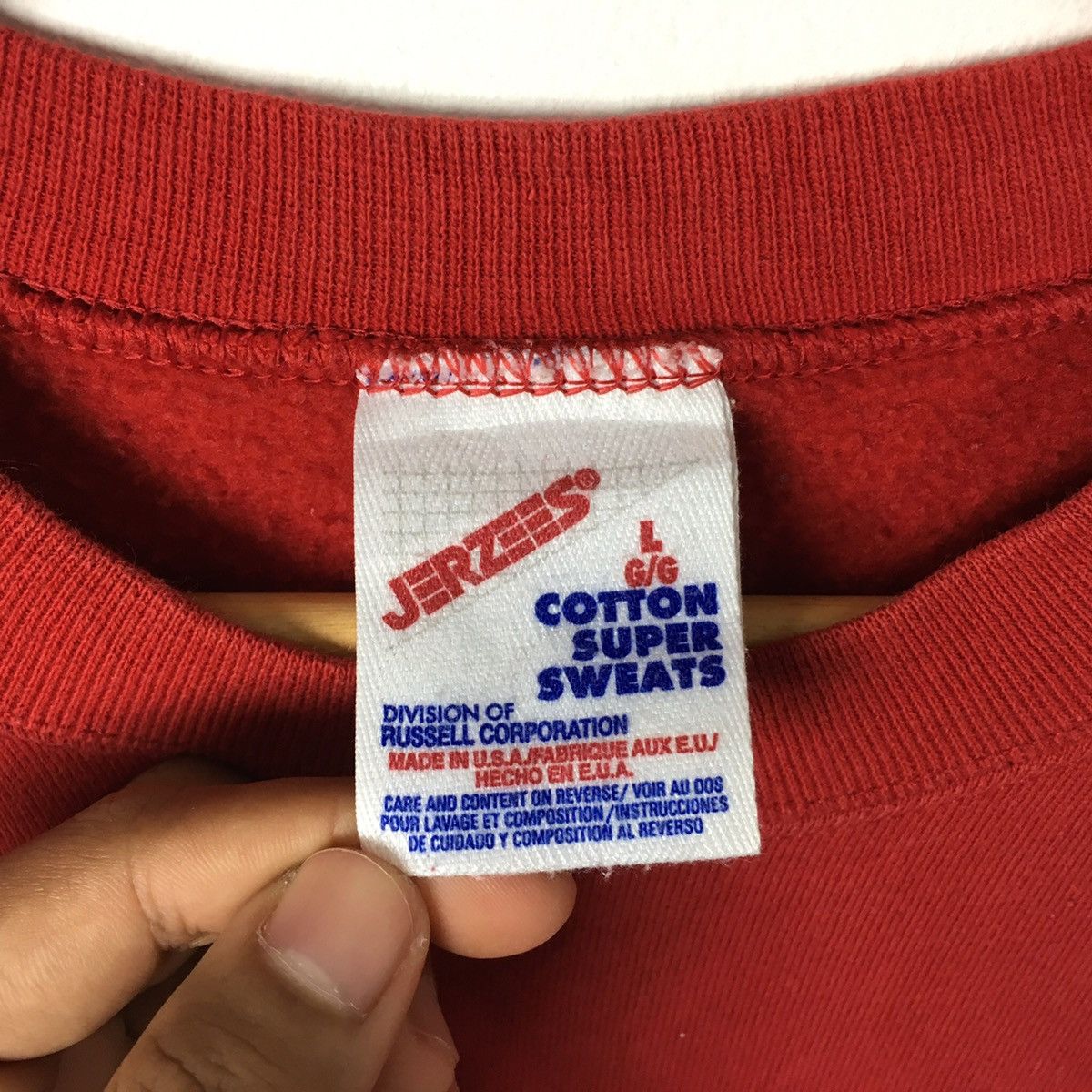 Vintage Vintage 90s NORTH WAVE SKATE Skateboard Red Sweatshirt Size US L / EU 52-54 / 3 - 3 Thumbnail
