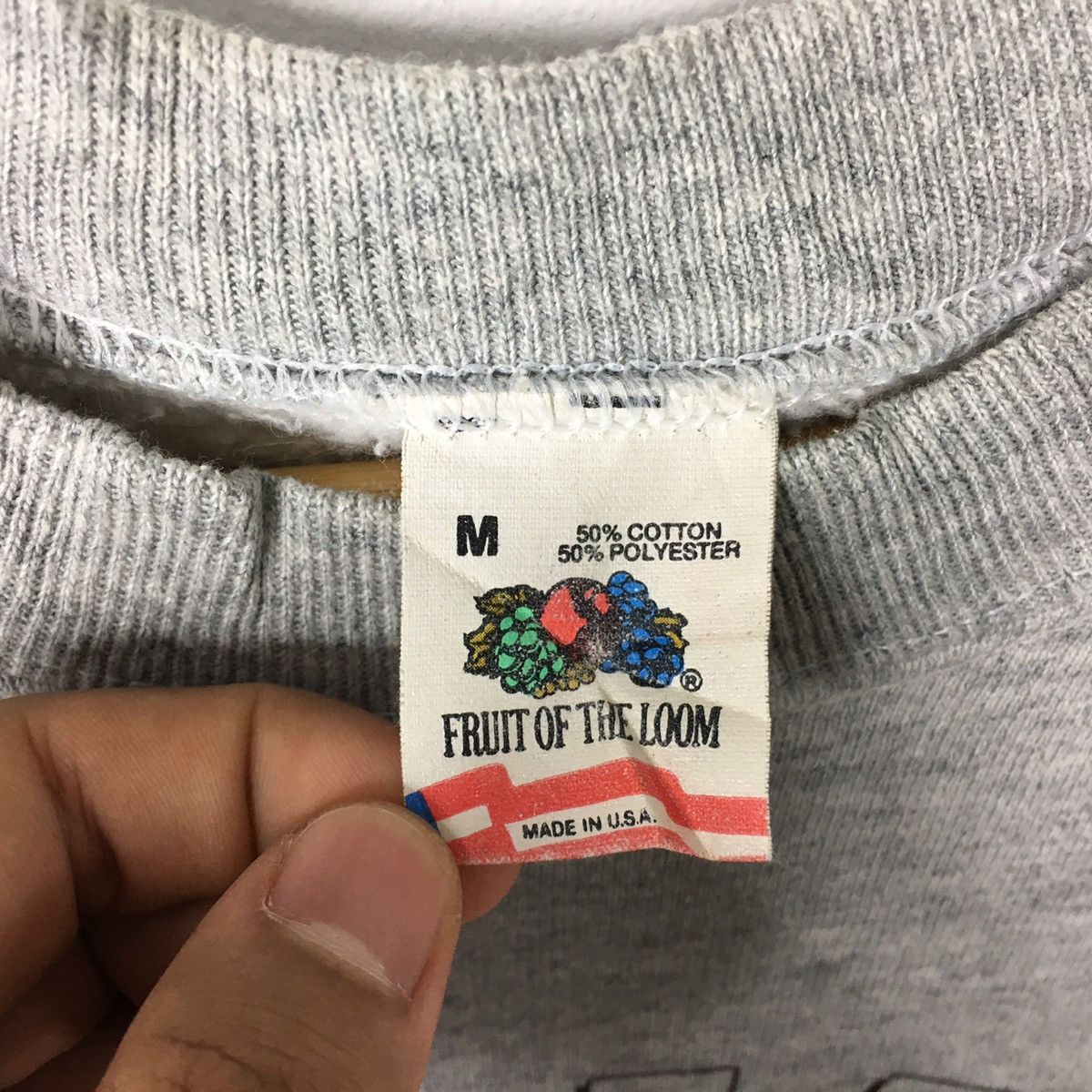 Vintage Vintage 80s WHITE TALL HUNTER Usa MemorabiliaHunt Sweatshirt Size US M / EU 48-50 / 2 - 3 Thumbnail