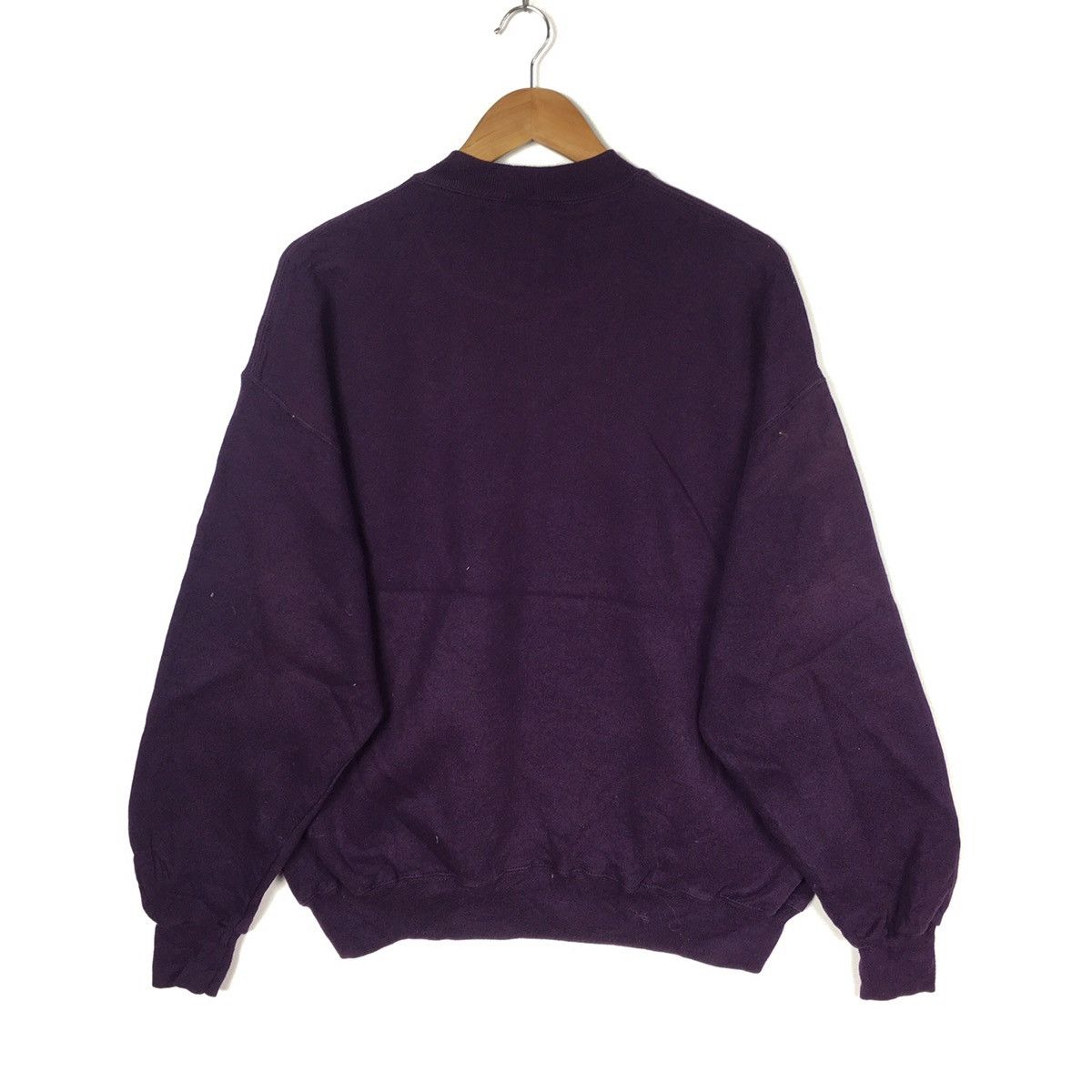 Vintage Vintage 90s WISCONSIN USA WinterMemorabilia PurpleSweatshirt Size US XL / EU 56 / 4 - 4 Thumbnail