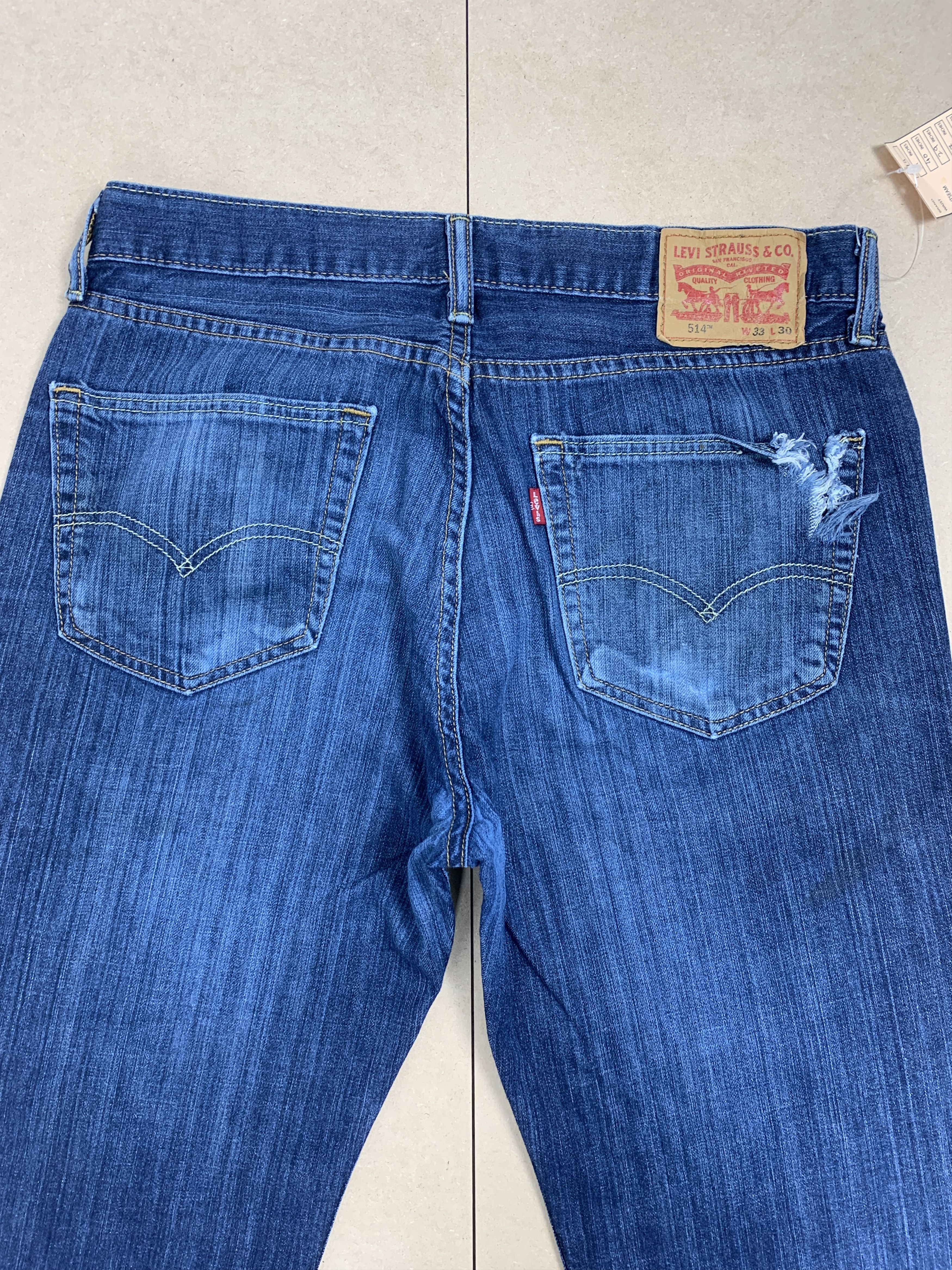 Levi's Vintage Levis 514 Straight Cut Faded Blue Jeans Size US 31 - 8 Thumbnail