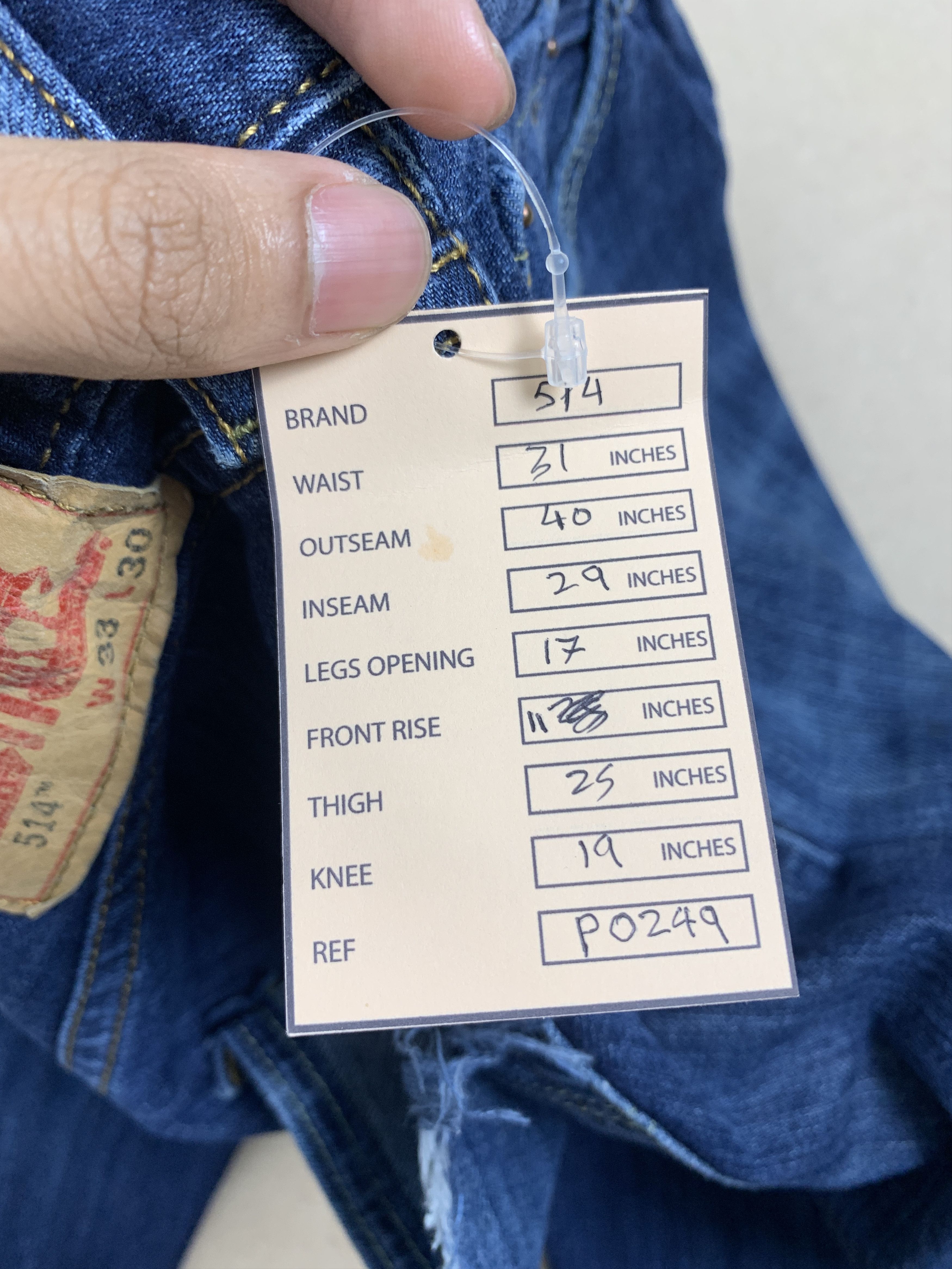 Levi's Vintage Levis 514 Straight Cut Faded Blue Jeans Size US 31 - 23 Thumbnail