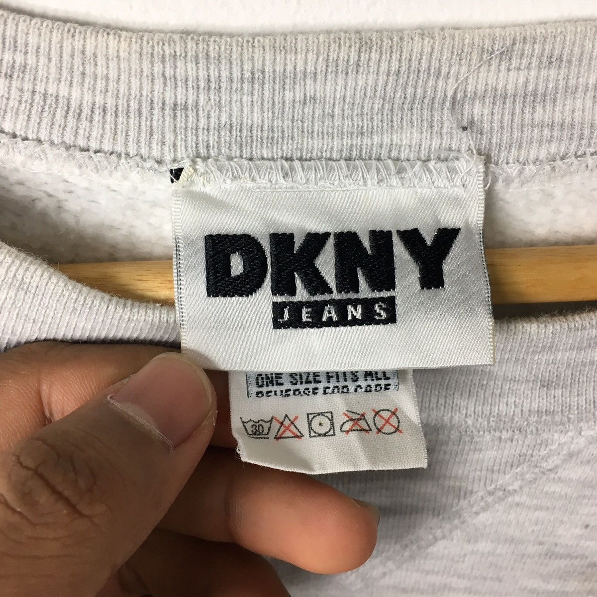 DKNY Vintage 90s DKNY DONNA KARAN New York Embroidered White Size US XXL / EU 58 / 5 - 3 Thumbnail