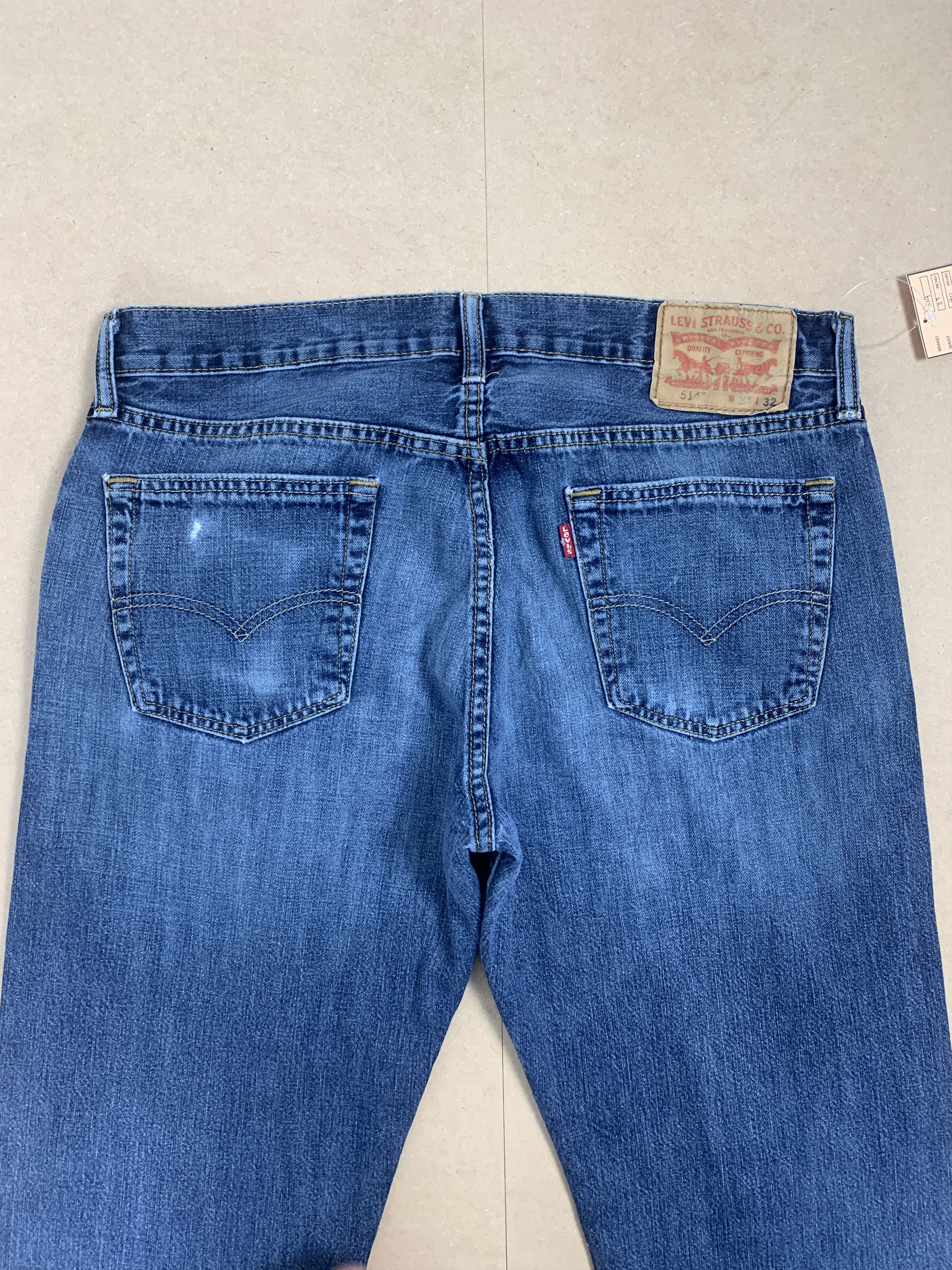 Levi's Vintage Levis 514 Straight Cut Faded Blue Jeans Size US 33 - 8 Thumbnail