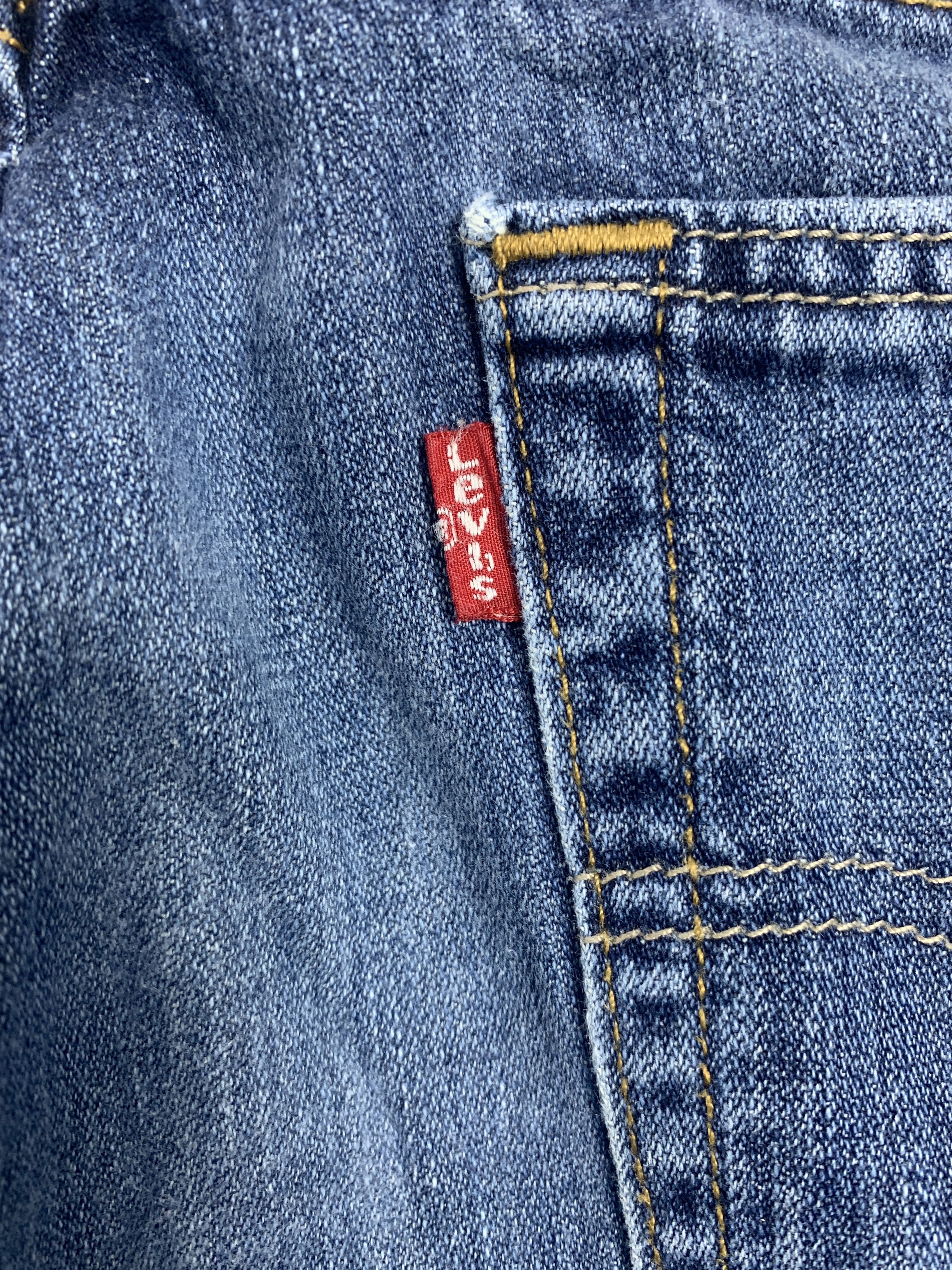 Levi's Vintage Levis 514 Straight Cut Faded Blue Jeans Size US 33 - 10 Thumbnail