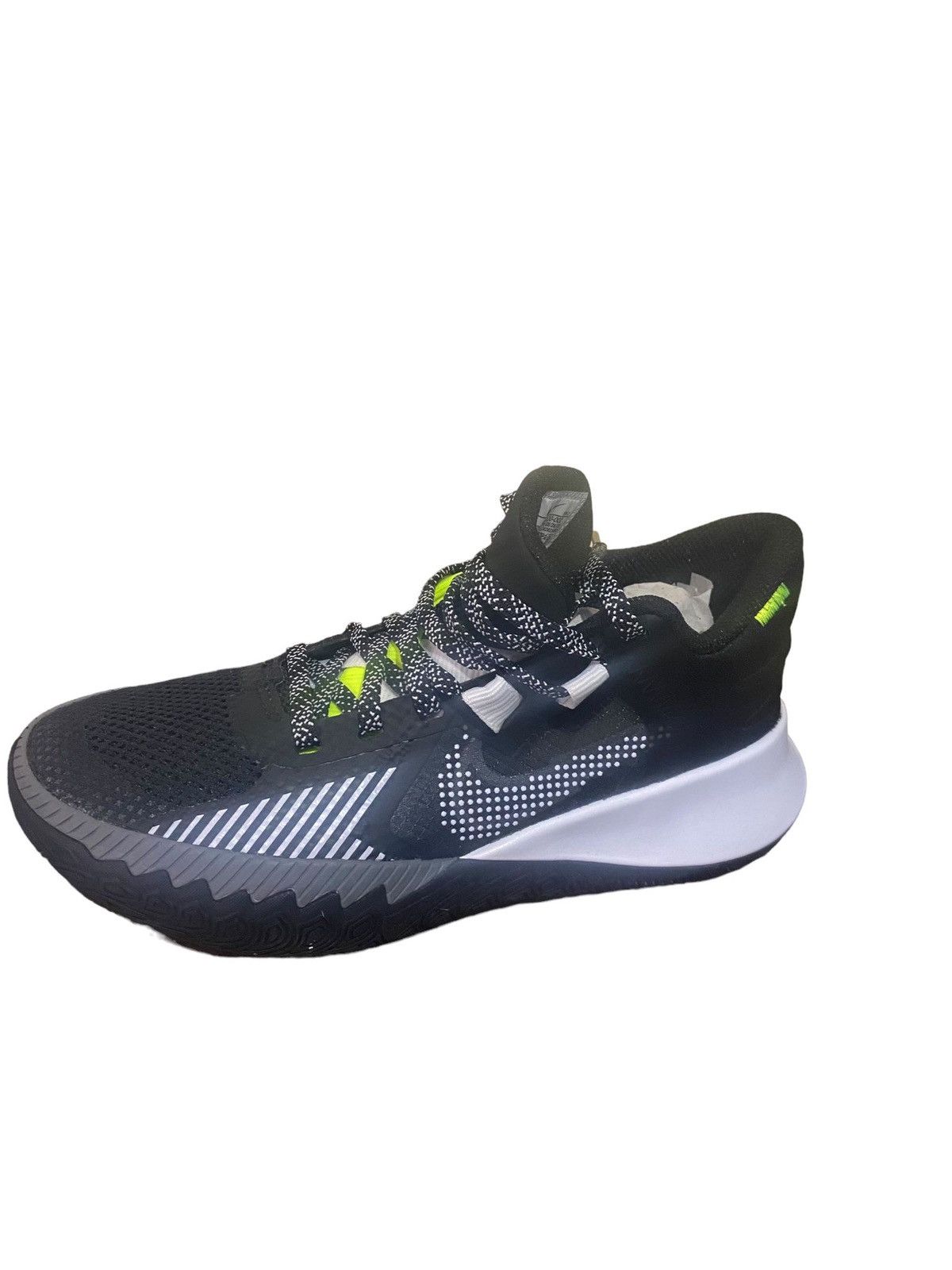 nike men's kyrie flytrap v basketball shoes