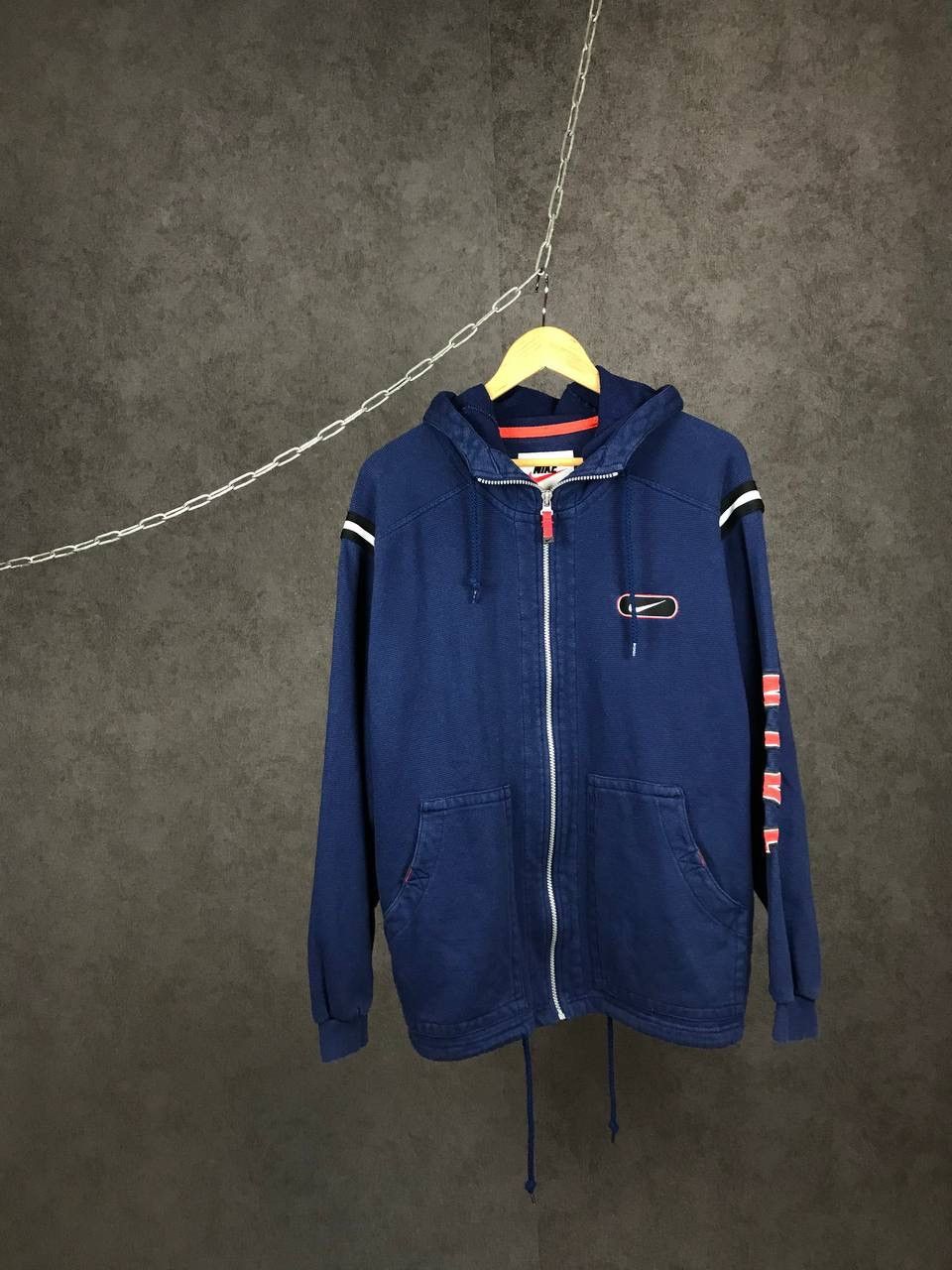 Nike Nike swoosh streetwear vintage zip hoodie Size US M / EU 48-50 / 2 - 1 Thumbnail
