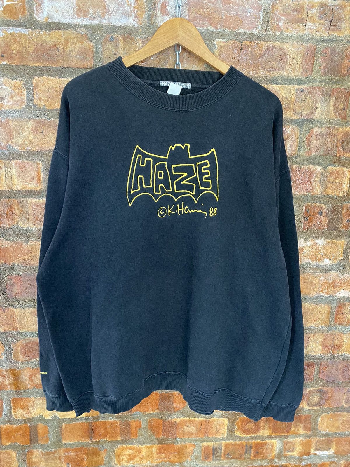 Haze Vtg 90s Haze X K.Haring Bat sweatshirt Size US XL / EU 56 / 4 - 2 Thumbnail