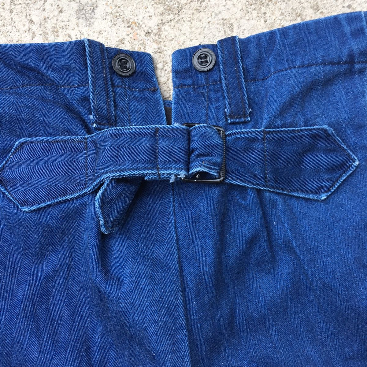 Beams Plus Beams boy cropped buckle back pants Size US 30 / EU 46 - 6 Thumbnail