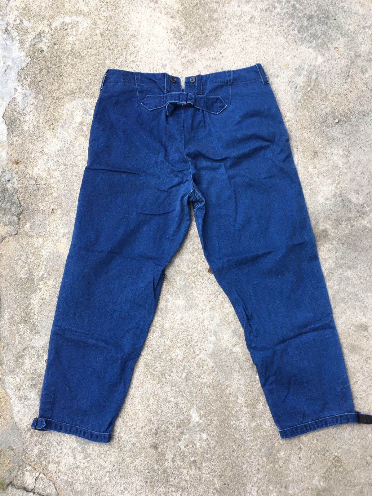 Beams Plus Beams boy cropped buckle back pants Size US 30 / EU 46 - 2 Thumbnail
