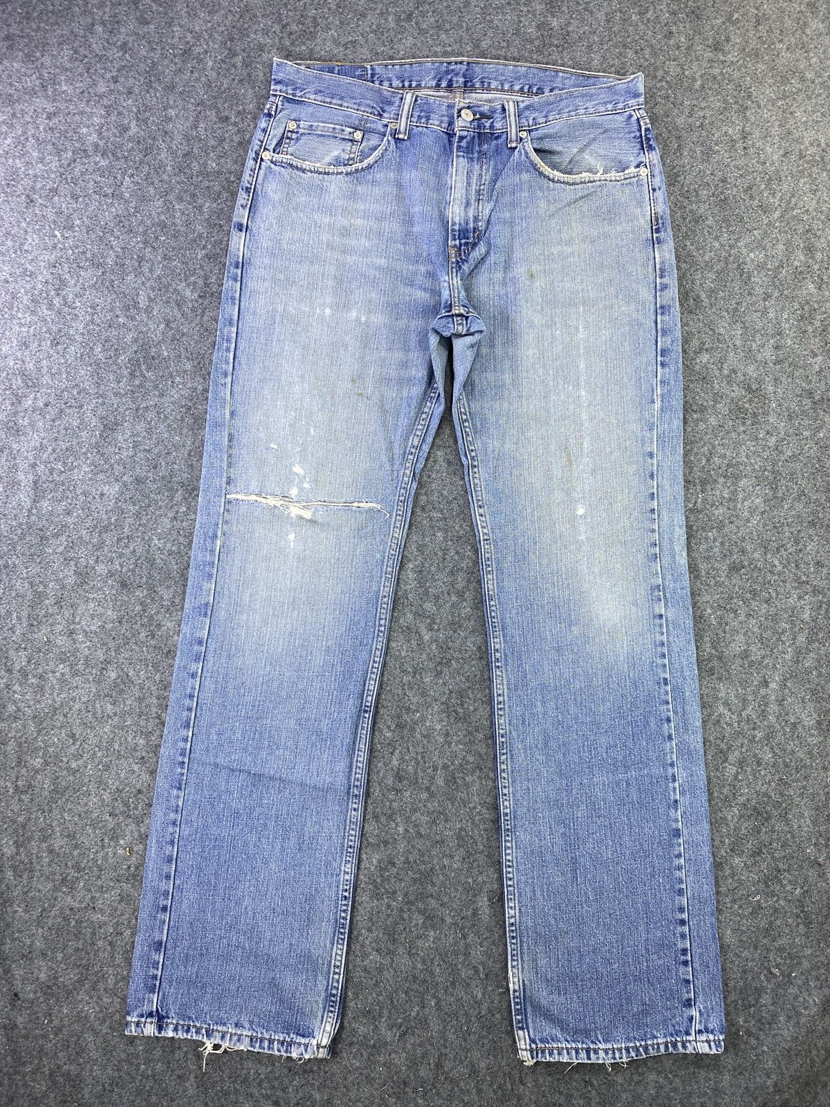 Jean VINTAGE LEVI'S 559 DISTRESSED BLUE WASH JEANS - J537 Size US 35 - 1 Thumbnail
