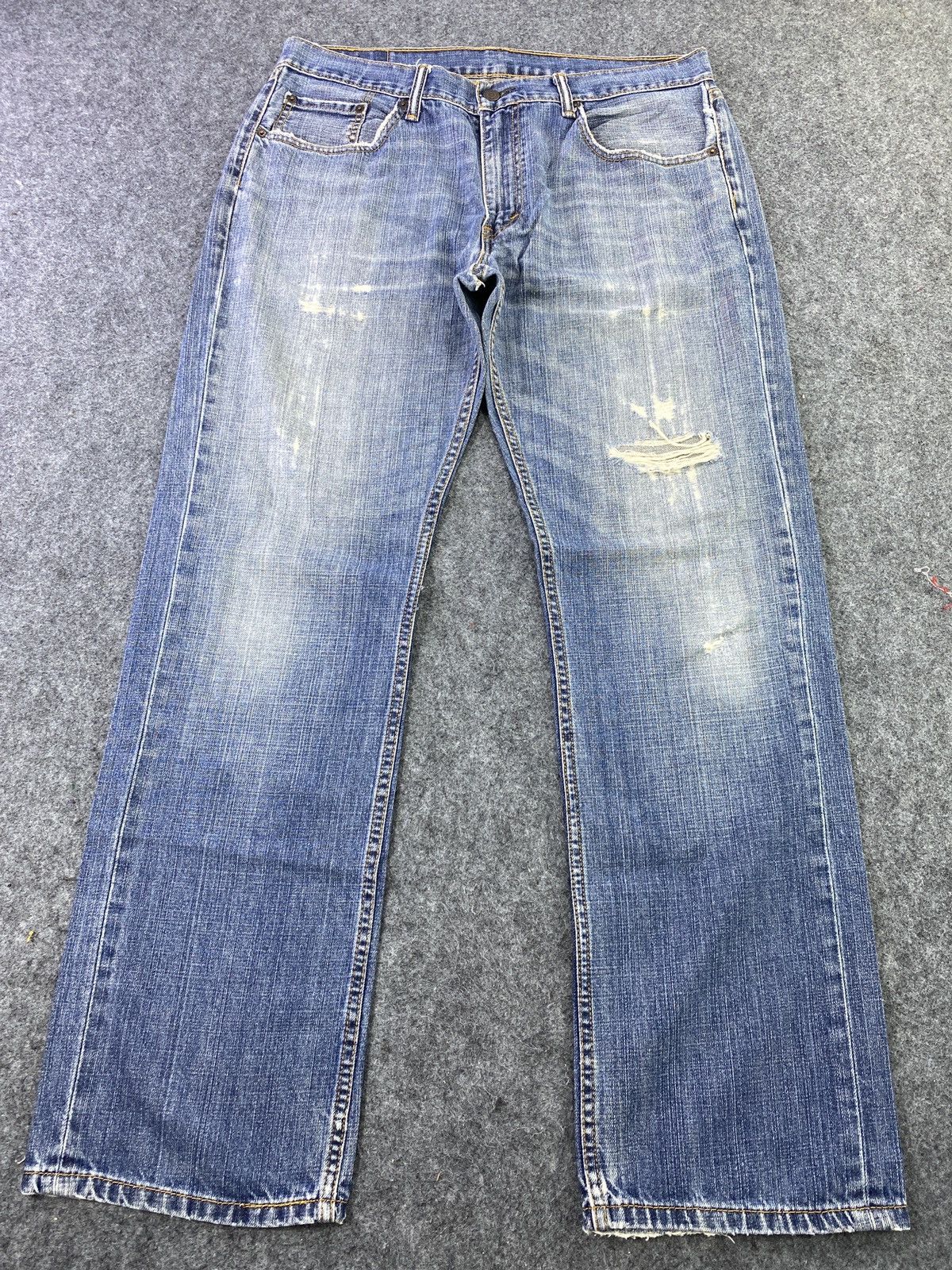 Jean Vintage Levis 559 Distress Blue wash Jeans - J538 Size US 35 - 2 Thumbnail