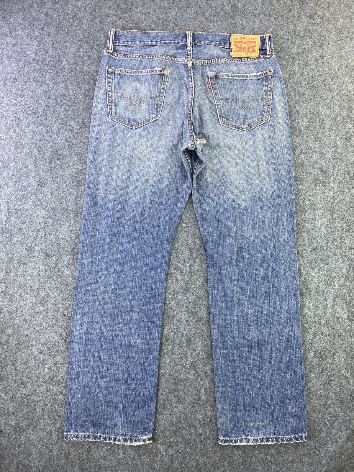 Jean Vintage Levis 559 Distress Blue wash Jeans - J538 Size US 35 - 3 Thumbnail