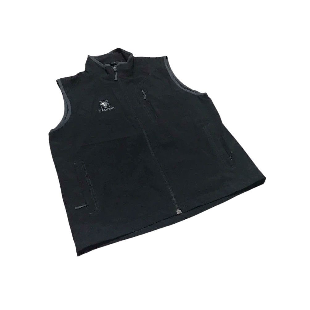 BLACKYAK × Japanese Brand Black Yak By Mountaineef Black Vests Size US M / EU 48-50 / 2 - 3 Thumbnail