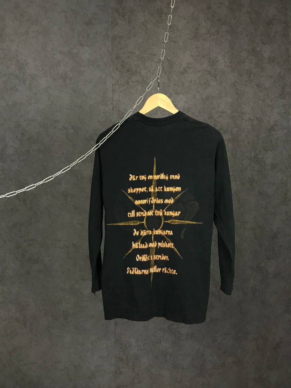 Band Tees × Vintage Amon Amarth vintage rock band overprinted longsleeve Size US S / EU 44-46 / 1 - 5 Thumbnail