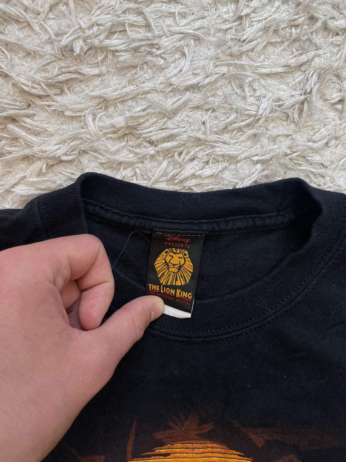 Band Tees × Disney × Vintage Disney the lion king the national tour 2002 - 2003 shirt Size US M / EU 48-50 / 2 - 5 Thumbnail