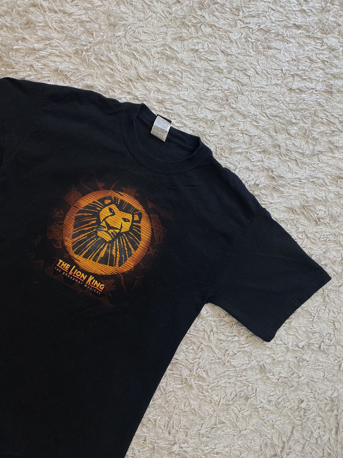 Band Tees × Disney × Vintage Disney the lion king the national tour 2002 - 2003 shirt Size US M / EU 48-50 / 2 - 3 Thumbnail