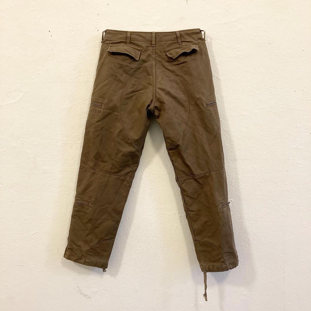 General Research General Research⁣⁣ 2003 Military Zip Cargo Pants⁣⁣ Size US 30 / EU 46 - 7 Thumbnail