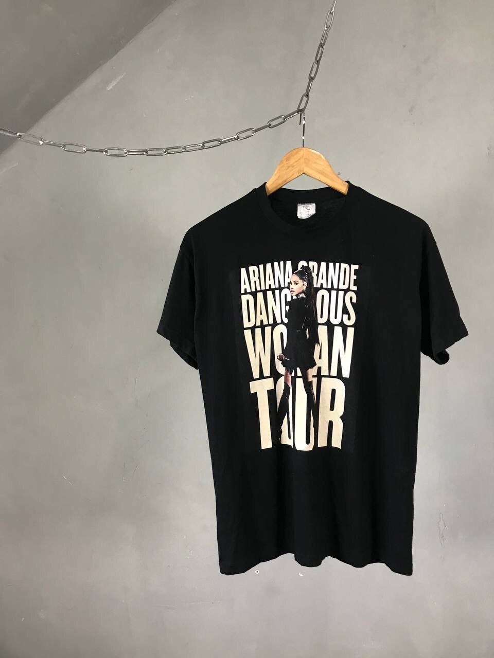 Band Tees Ariana Grande vintage other tee Size US S / EU 44-46 / 1 - 1 Thumbnail