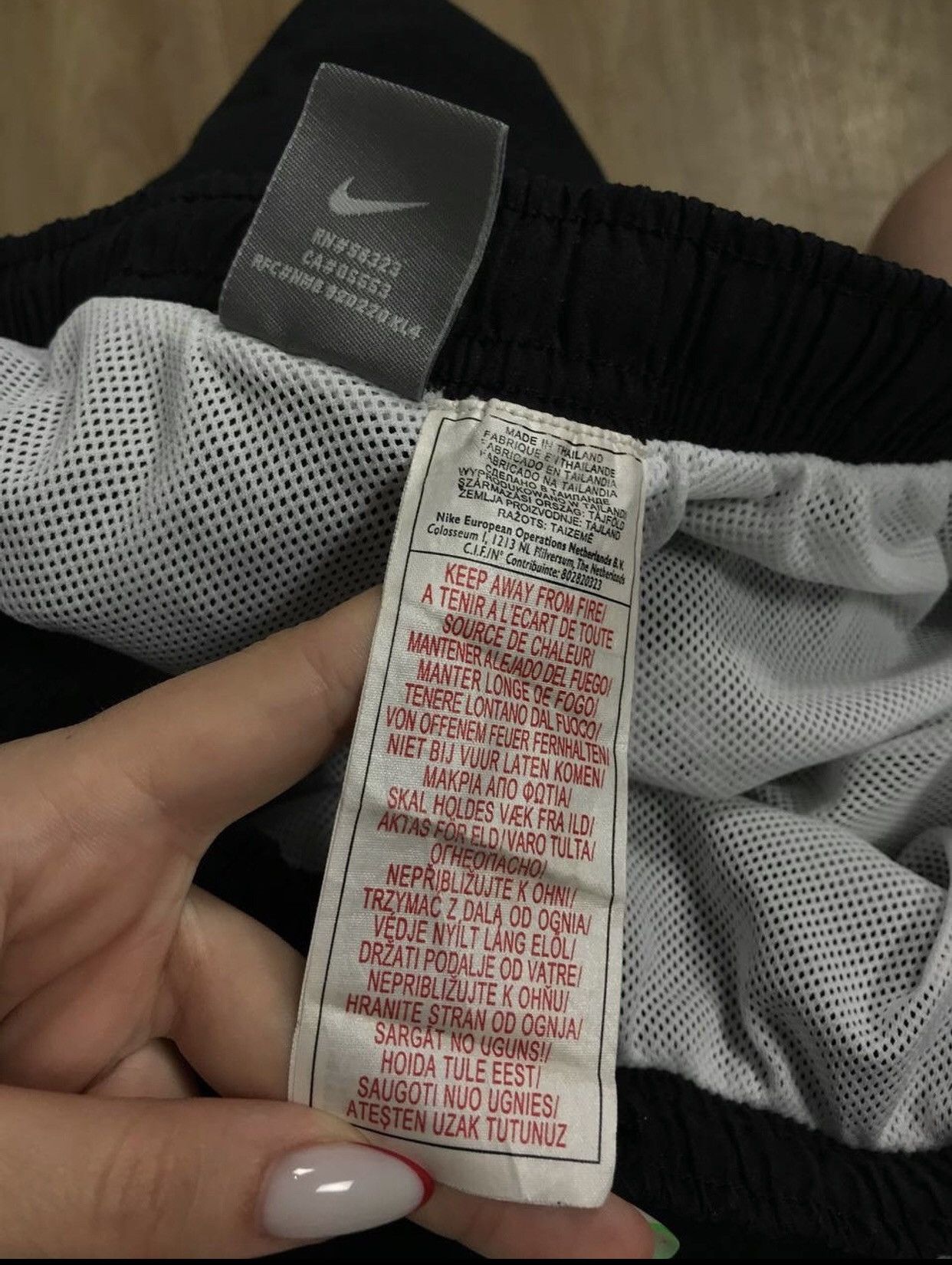 Nike × Vintage Nike swoosh streetwear vintage shorts Size US 34 / EU 50 - 5 Thumbnail