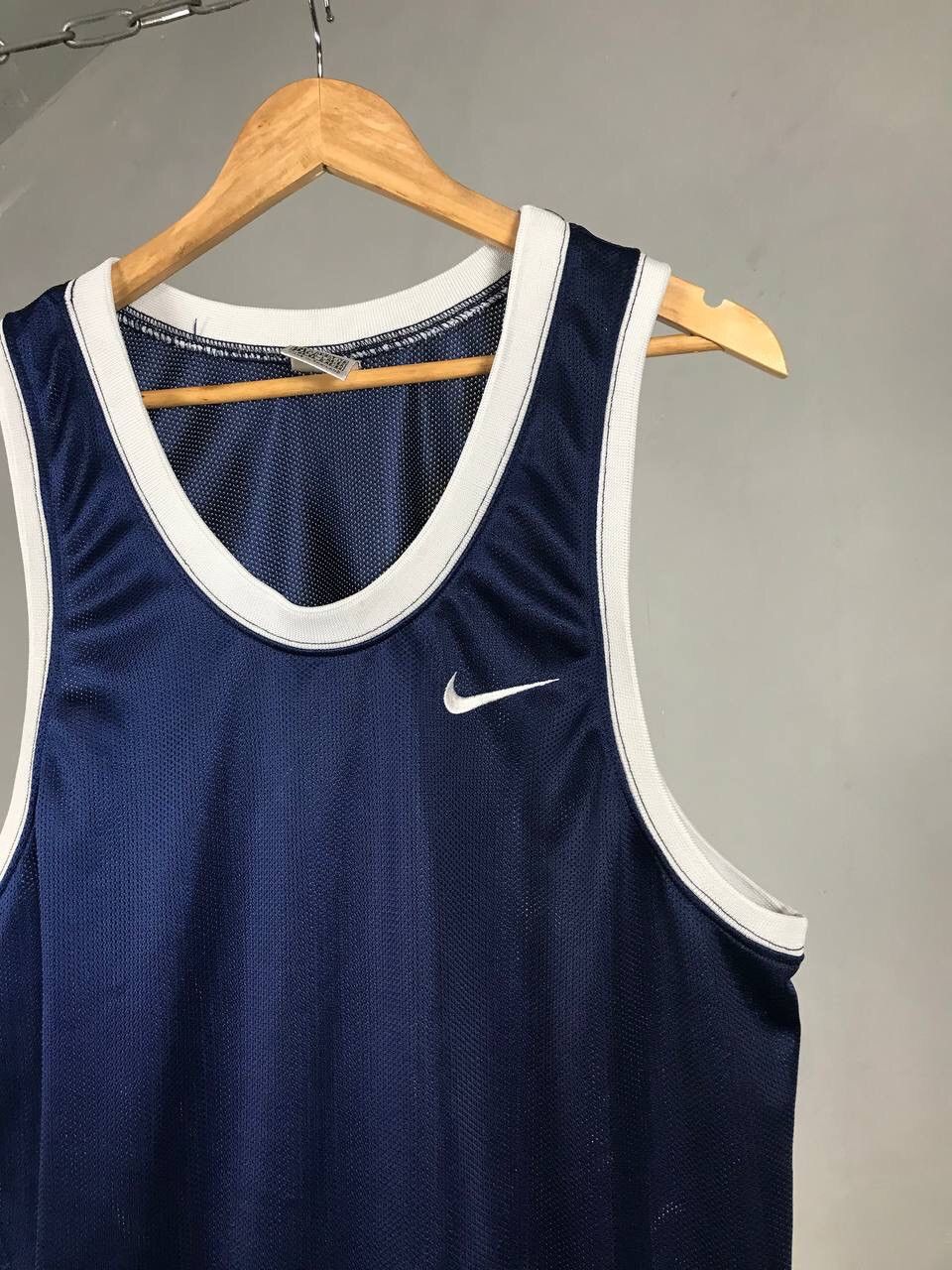 Nike Nike Vintage Sportwear Navy Blue Tee Size US M / EU 48-50 / 2 - 2 Thumbnail