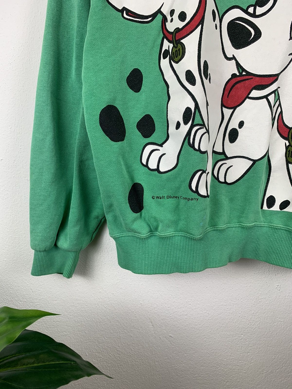 Disney VINTAGE 80’s 101 DALMATIANS WALT DISNEY SWEATSHIRT Size US M / EU 48-50 / 2 - 5 Thumbnail