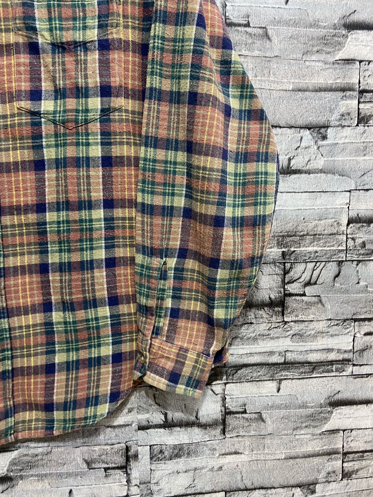Arrow Arrow Flannel single pocket plaid design Size US XL / EU 56 / 4 - 5 Thumbnail