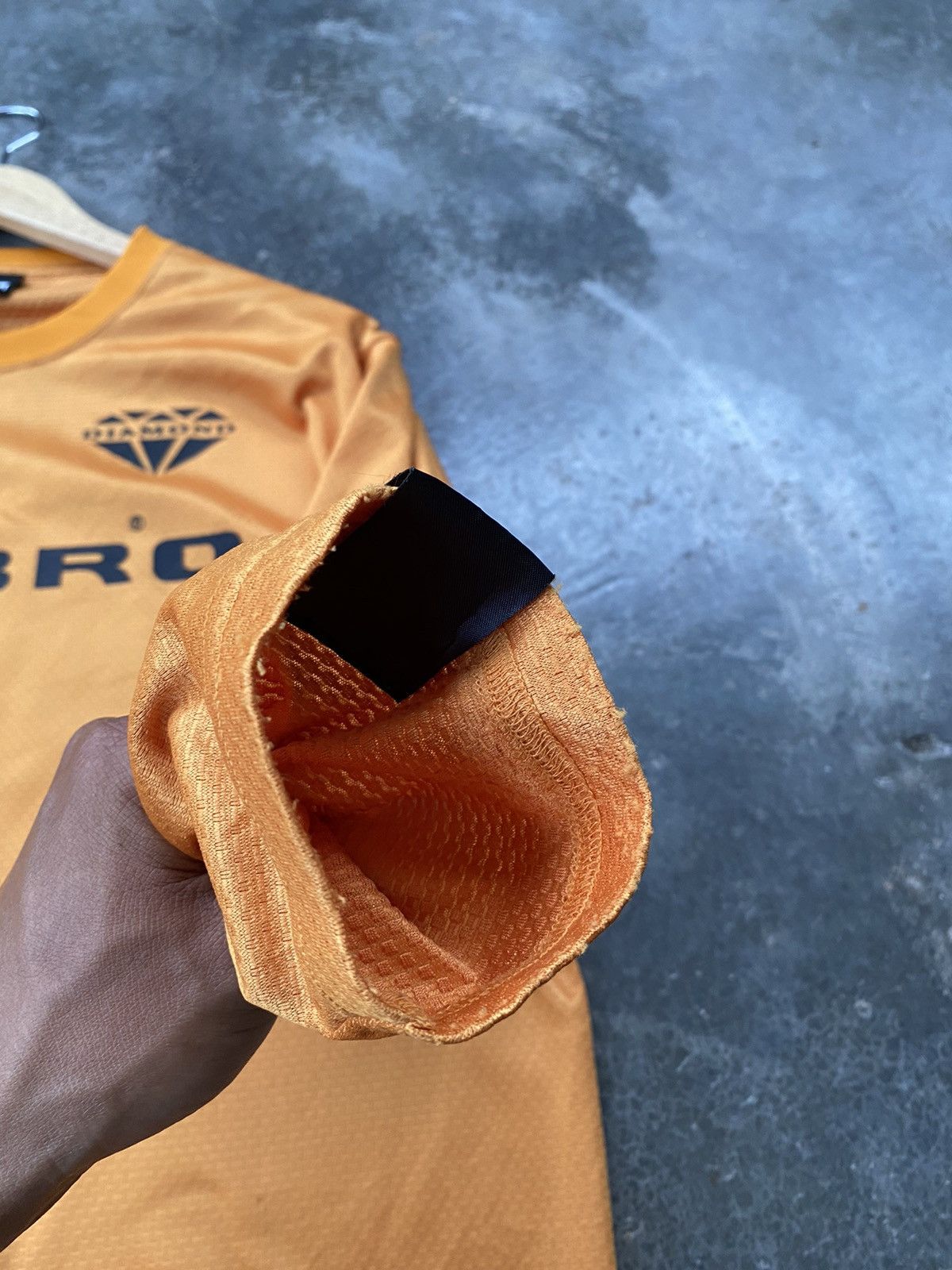 Umbro Umbro Diamond Long Sleeve Distressed Jersey Size US L / EU 52-54 / 3 - 12 Thumbnail
