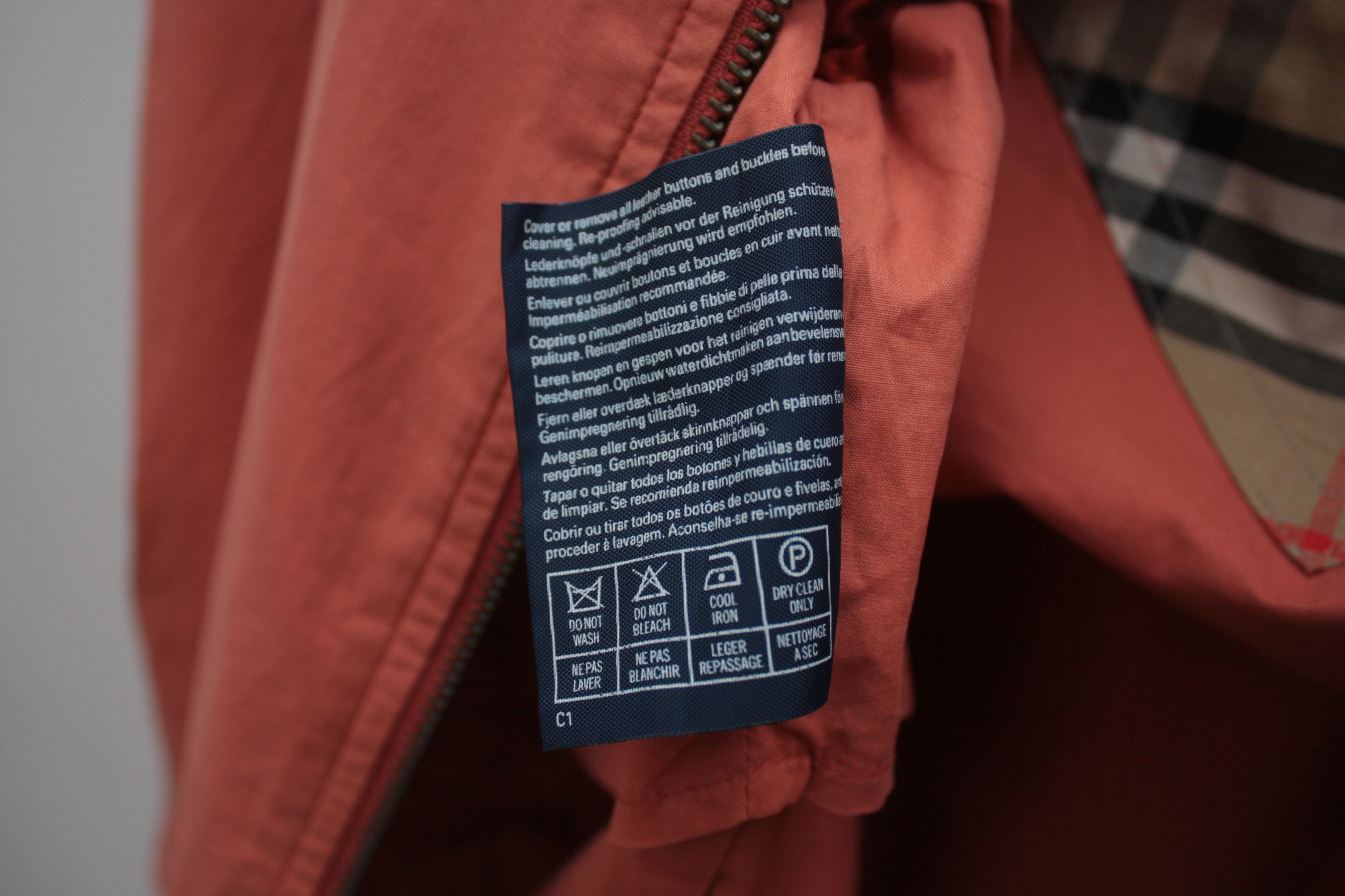 Burberry Burberry's Orange Nova Check Vintage Lightweight Bomber Size US M / EU 48-50 / 2 - 8 Thumbnail