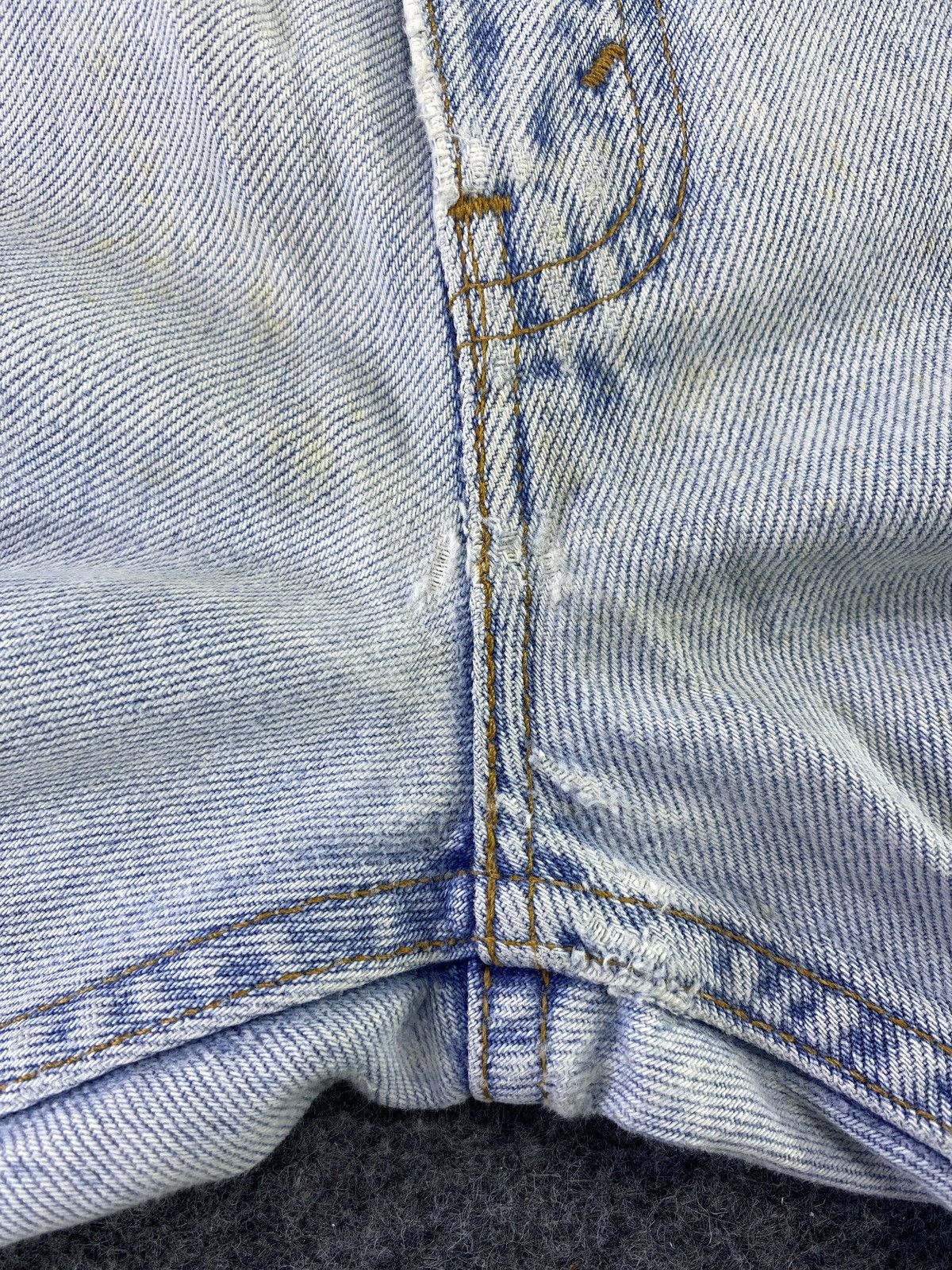 Jean 90s Vintage Levis 505 Faded Blue Jeans - J544 Size US 34 / EU 50 - 13 Thumbnail
