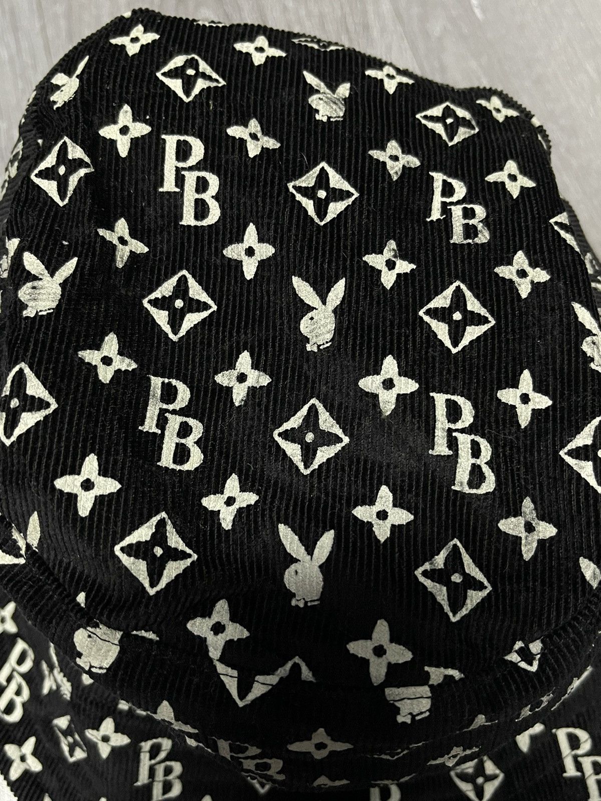 Playboy × Vintage Vintage Playboy X Louis Vuitton Rare Bucket Hat Size ONE SIZE - 4 Thumbnail