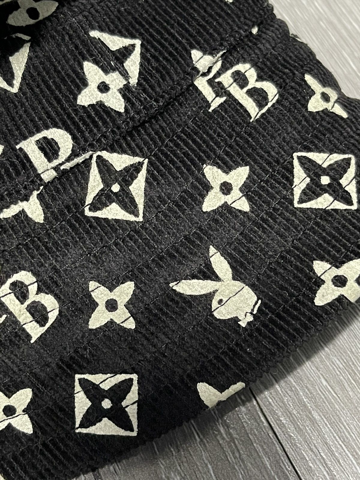 Playboy × Vintage Vintage Playboy X Louis Vuitton Rare Bucket Hat Size ONE SIZE - 5 Thumbnail