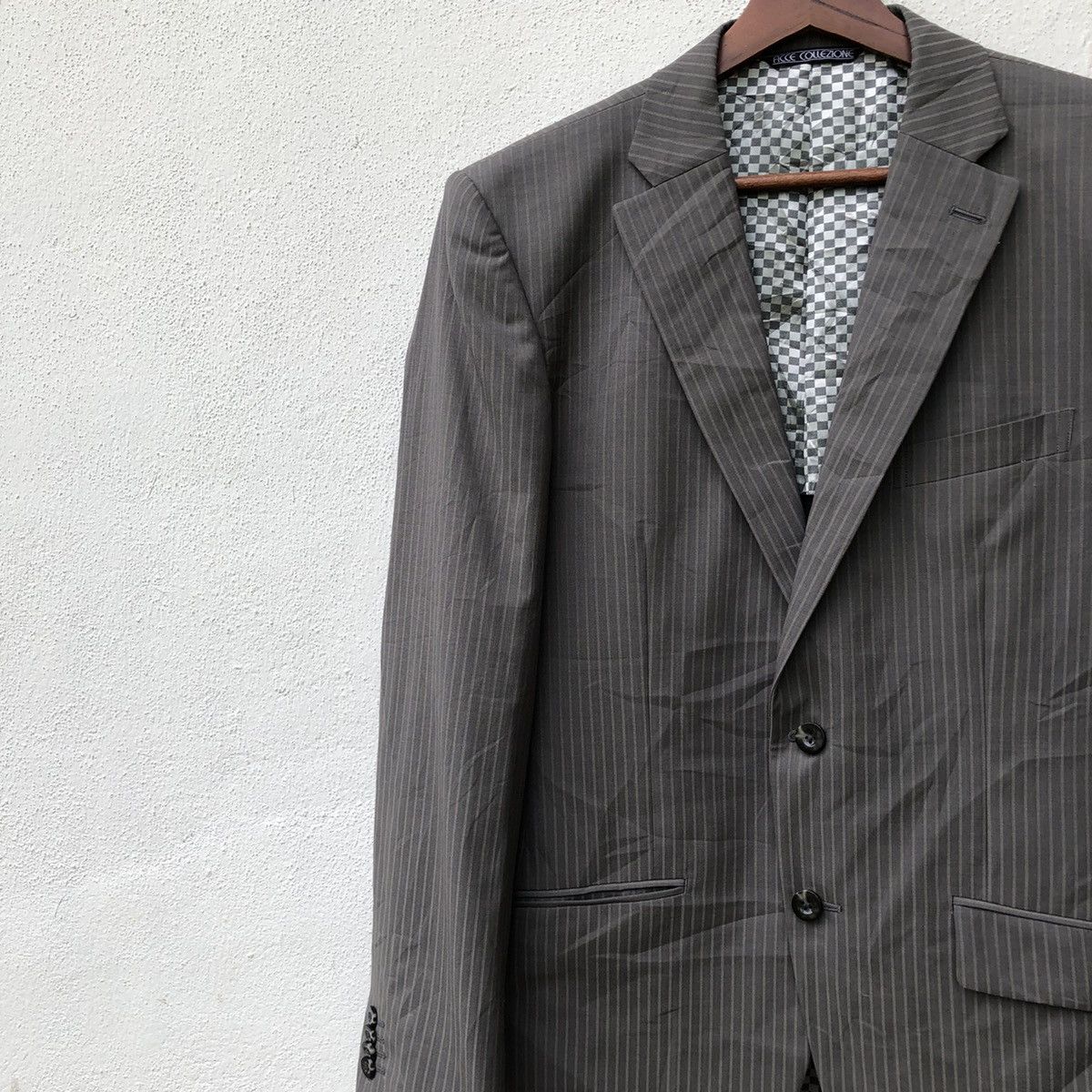 Japanese Brand 📣JAPANESE DESIGNER YOSHIYUKI KONISHI POLKADOT LINING Size US M / EU 48-50 / 2 - 4 Thumbnail