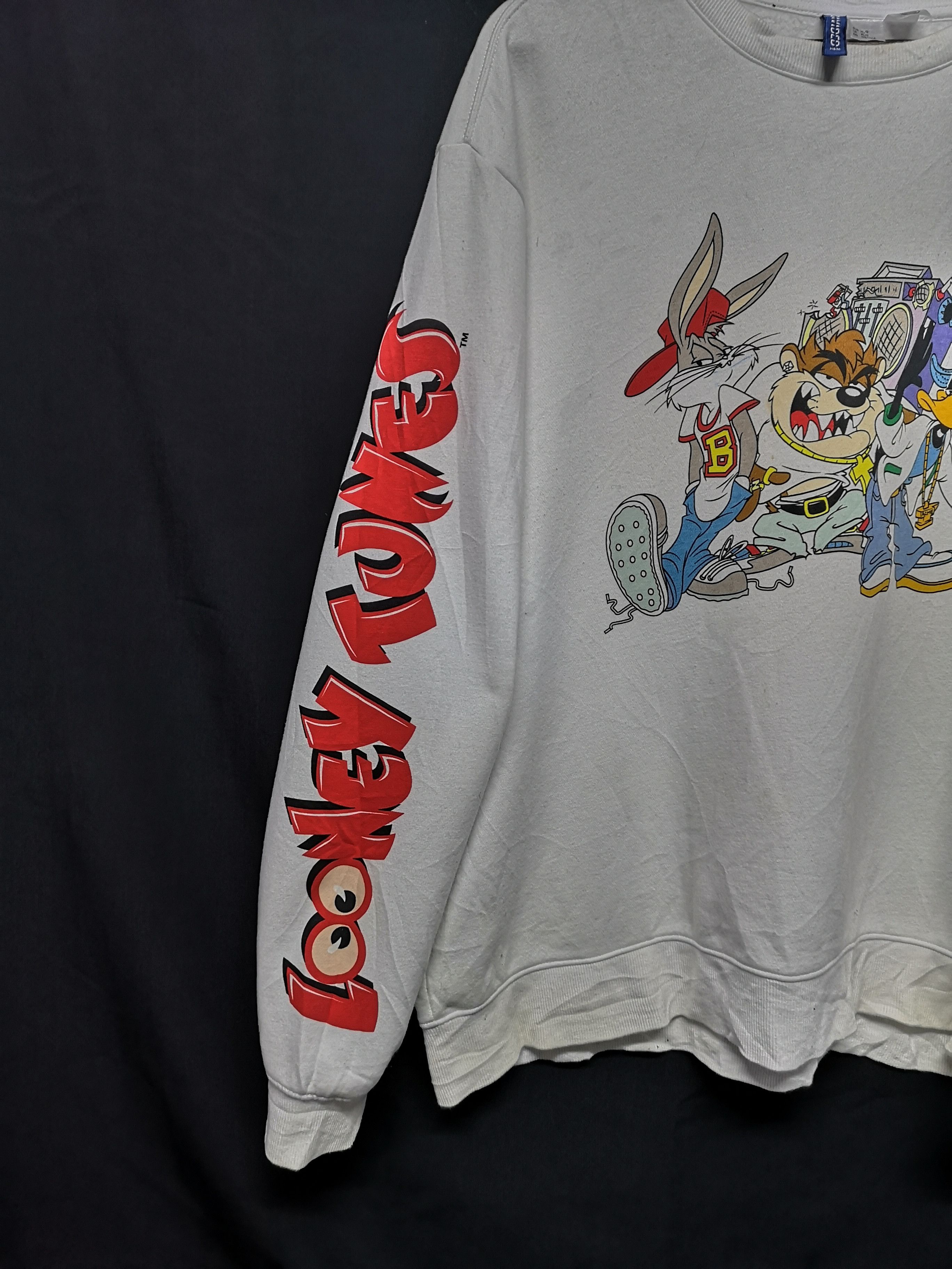 DC Comics Sweatshirt Looney Tunes Spell Out Arms Both Size US L / EU 52-54 / 3 - 4 Thumbnail
