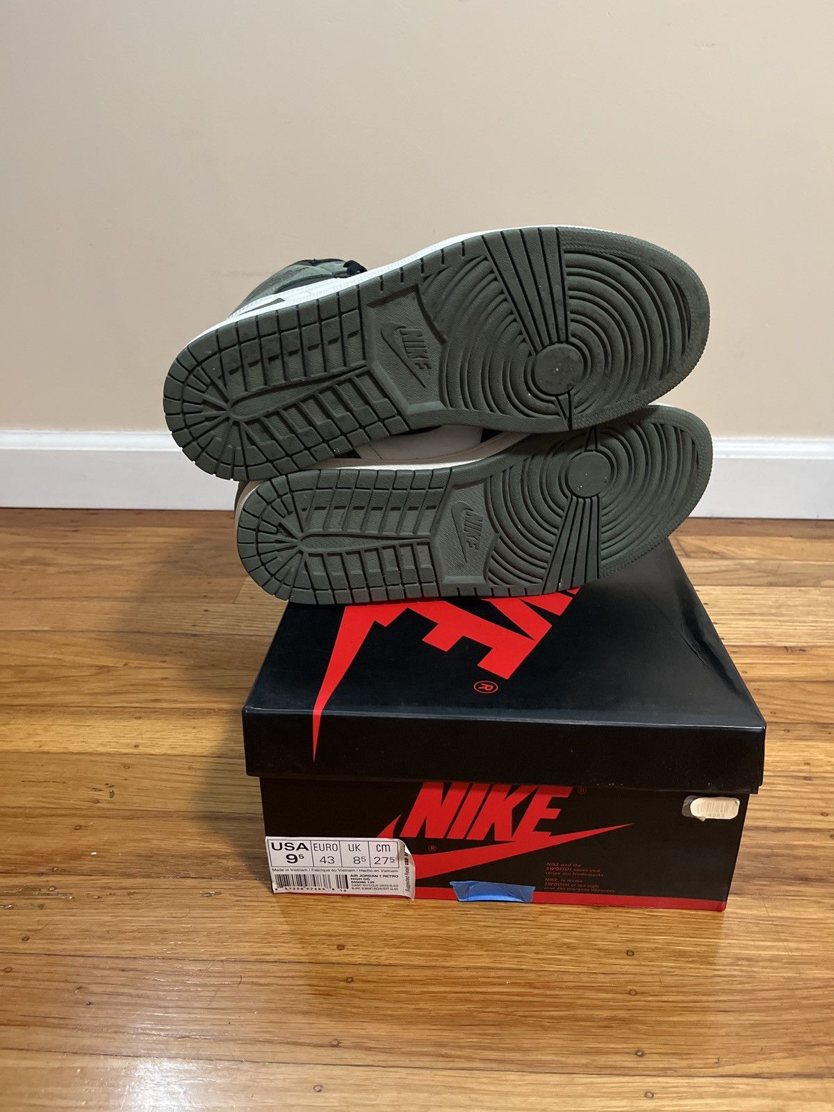 Air Jordan Clay Green