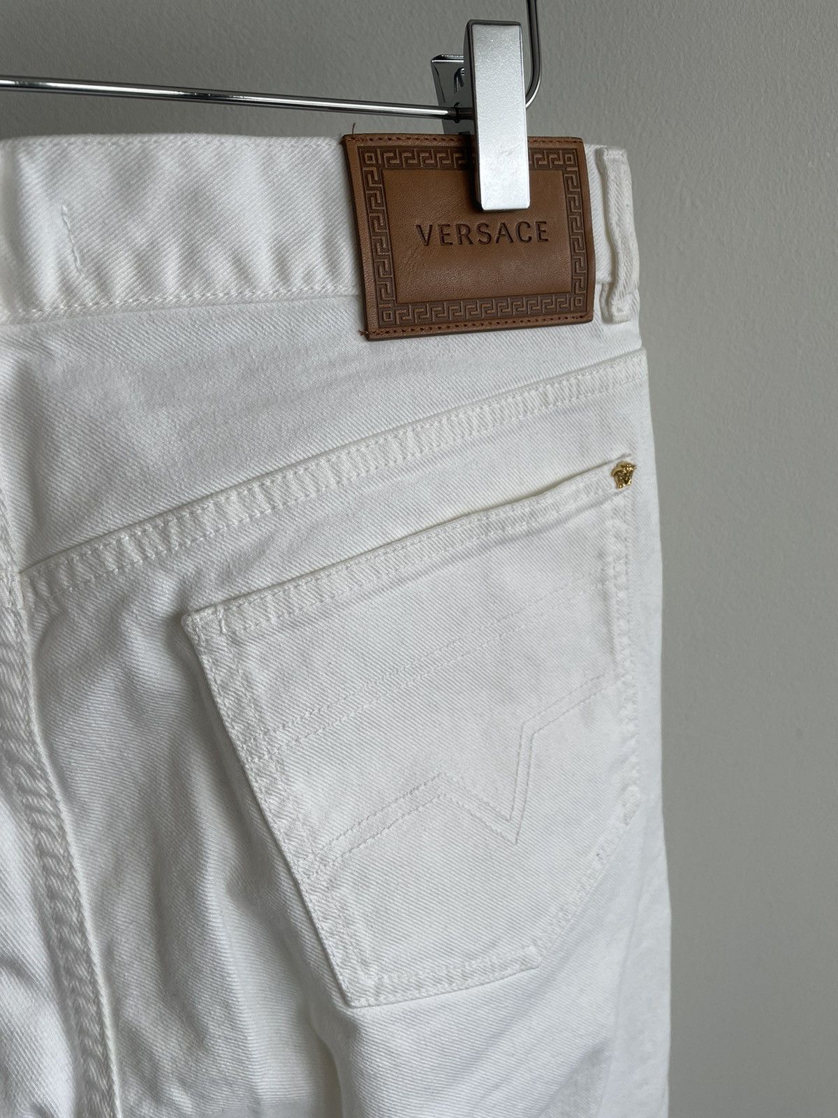 Versace Rare Brand New Super Runway Medusa Distressed Denim Jeans Size US 32 / EU 48 - 14 Thumbnail