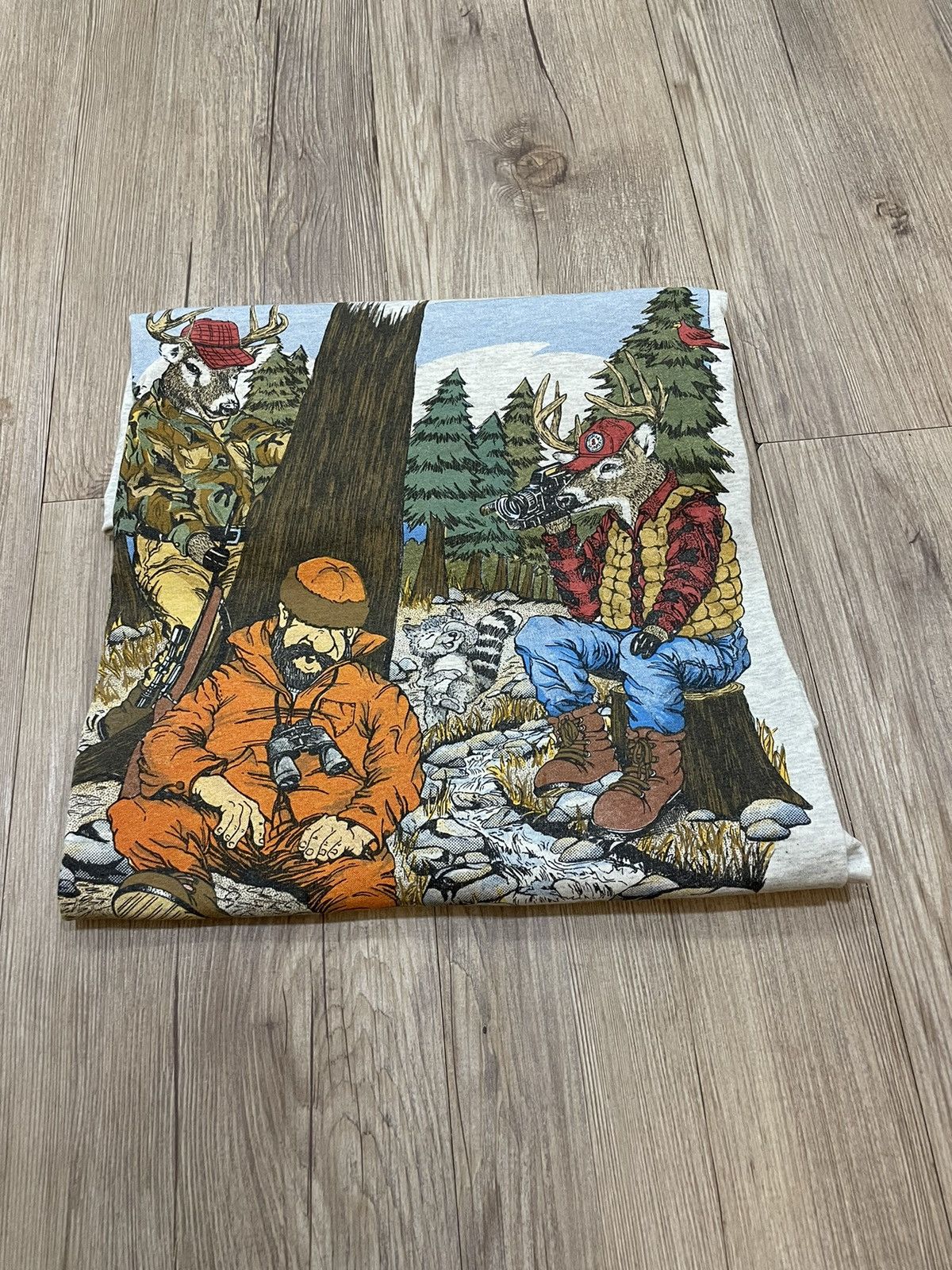 Vintage Vintage 90s Hunting T shirt Art Design T shirt Size US XXL / EU 58 / 5 - 18 Thumbnail