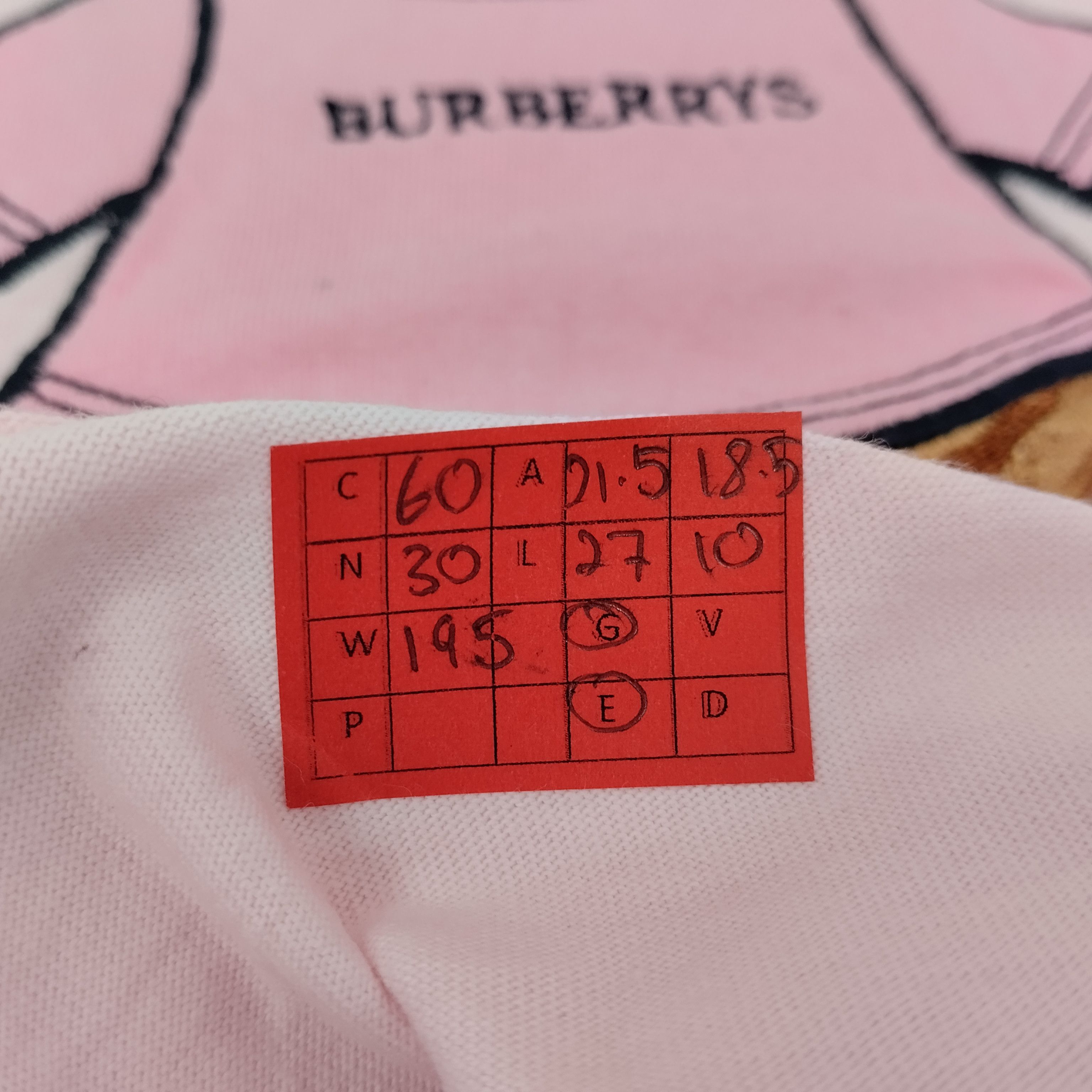 Burberry × Vintage BURBERRY Bear Nova Check Vintage Tshirt Made in England Size US M / EU 48-50 / 2 - 8 Thumbnail