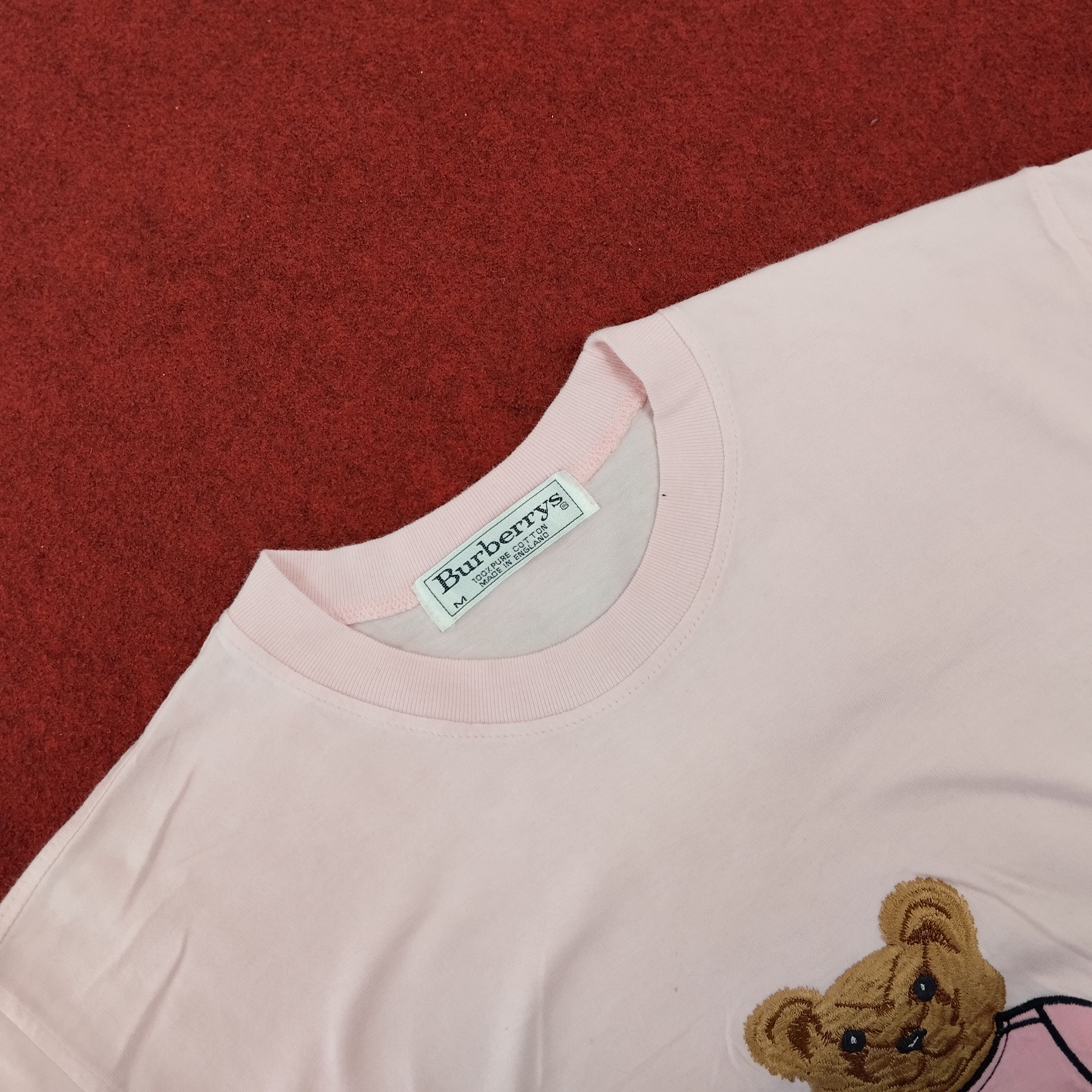 Burberry × Vintage BURBERRY Bear Nova Check Vintage Tshirt Made in England Size US M / EU 48-50 / 2 - 4 Thumbnail