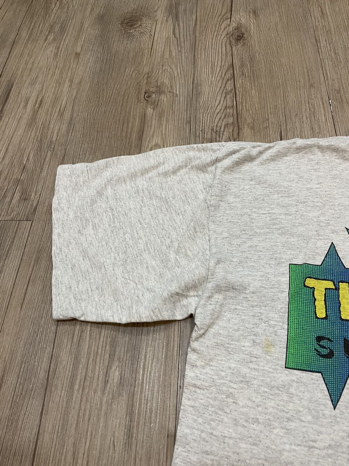 Vintage Vintage 90s Tidal Wave Surf Gear Big Logo Design T Shirt Size US L / EU 52-54 / 3 - 6 Thumbnail