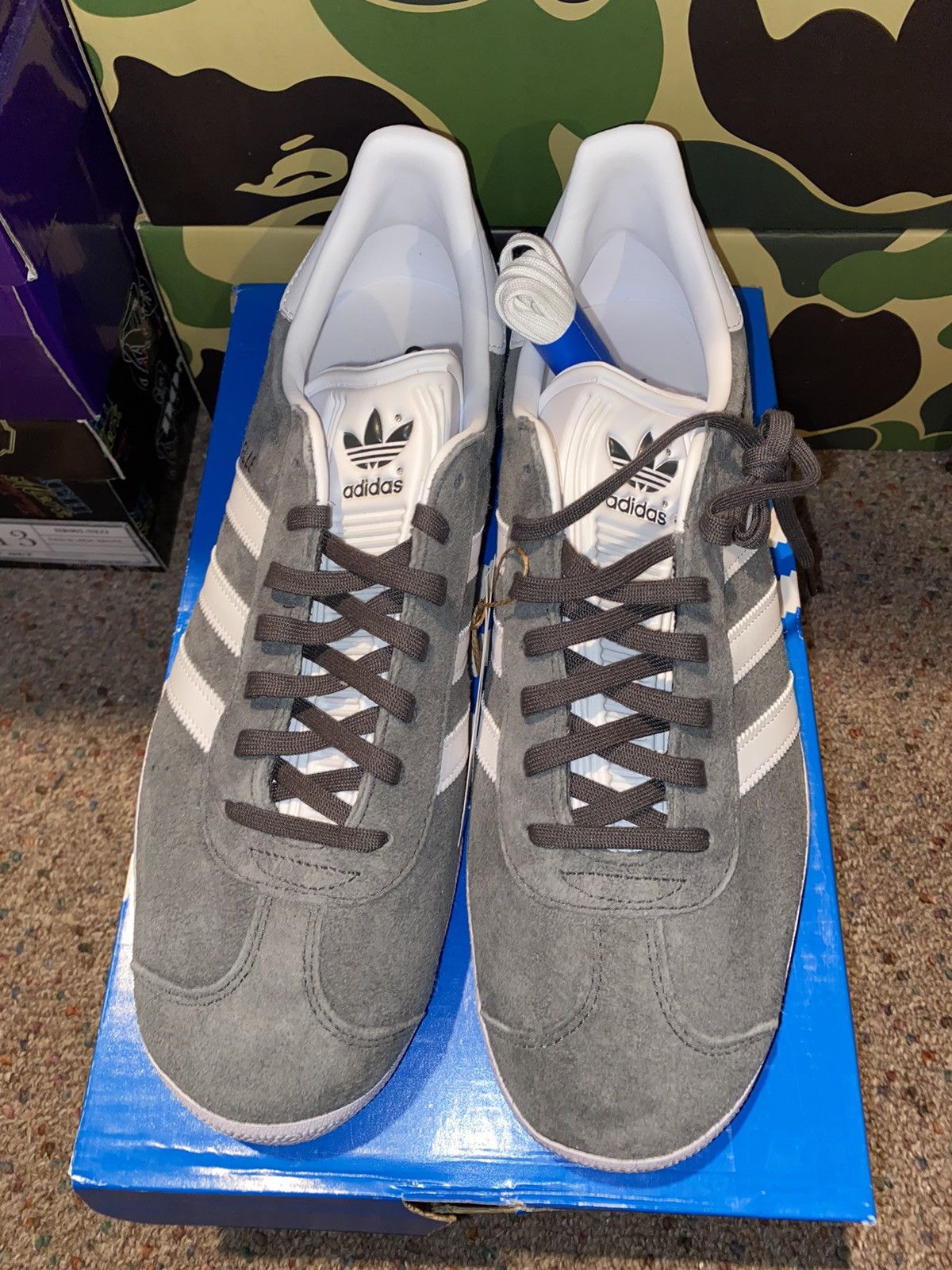 Adidas Originals Gazelle Smoke Grey/White Sneakers US12 Shoe
