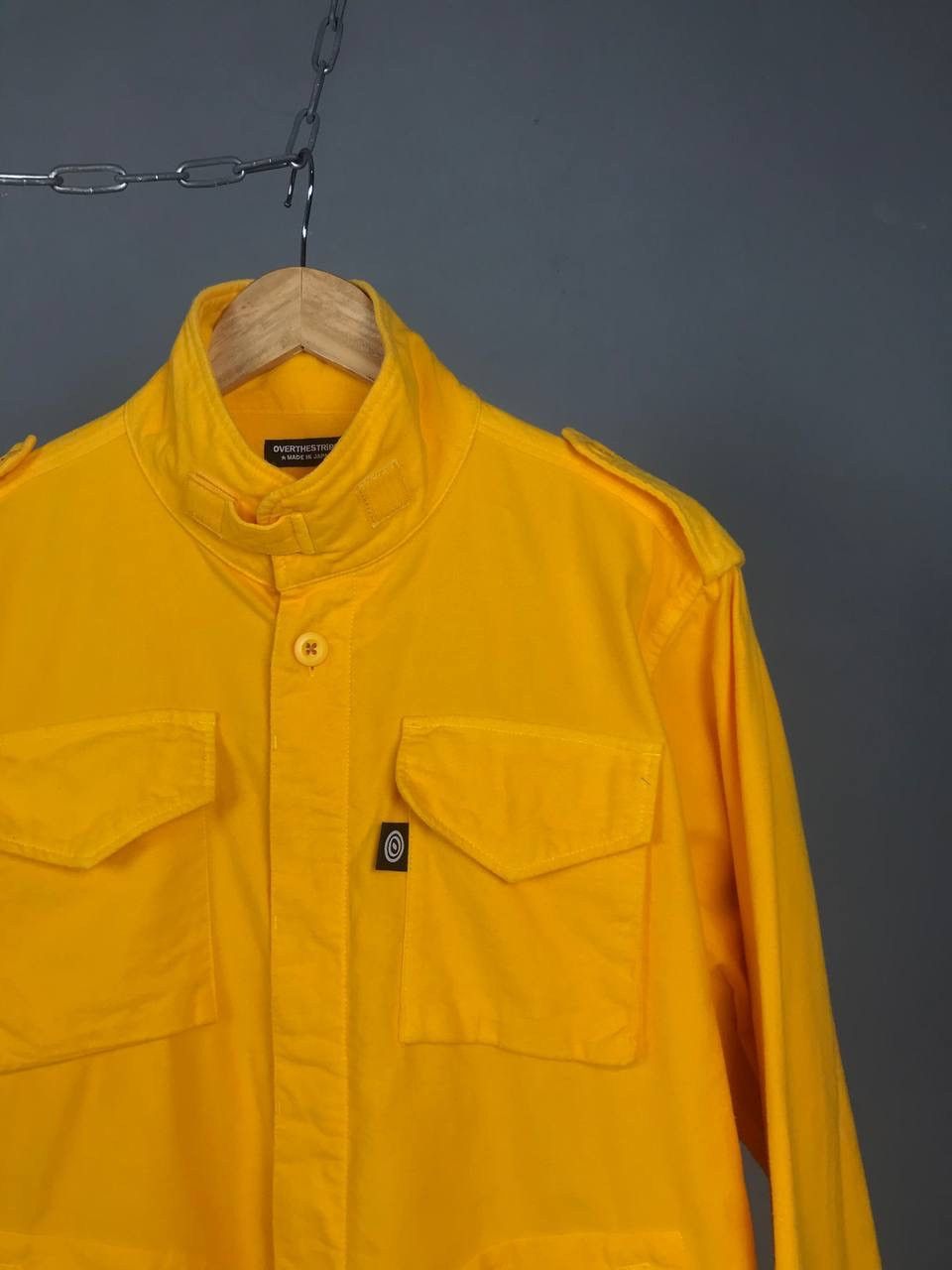 Japanese Brand Over the stripes Japanese brand luxury yellow shirt Size US L / EU 52-54 / 3 - 2 Thumbnail