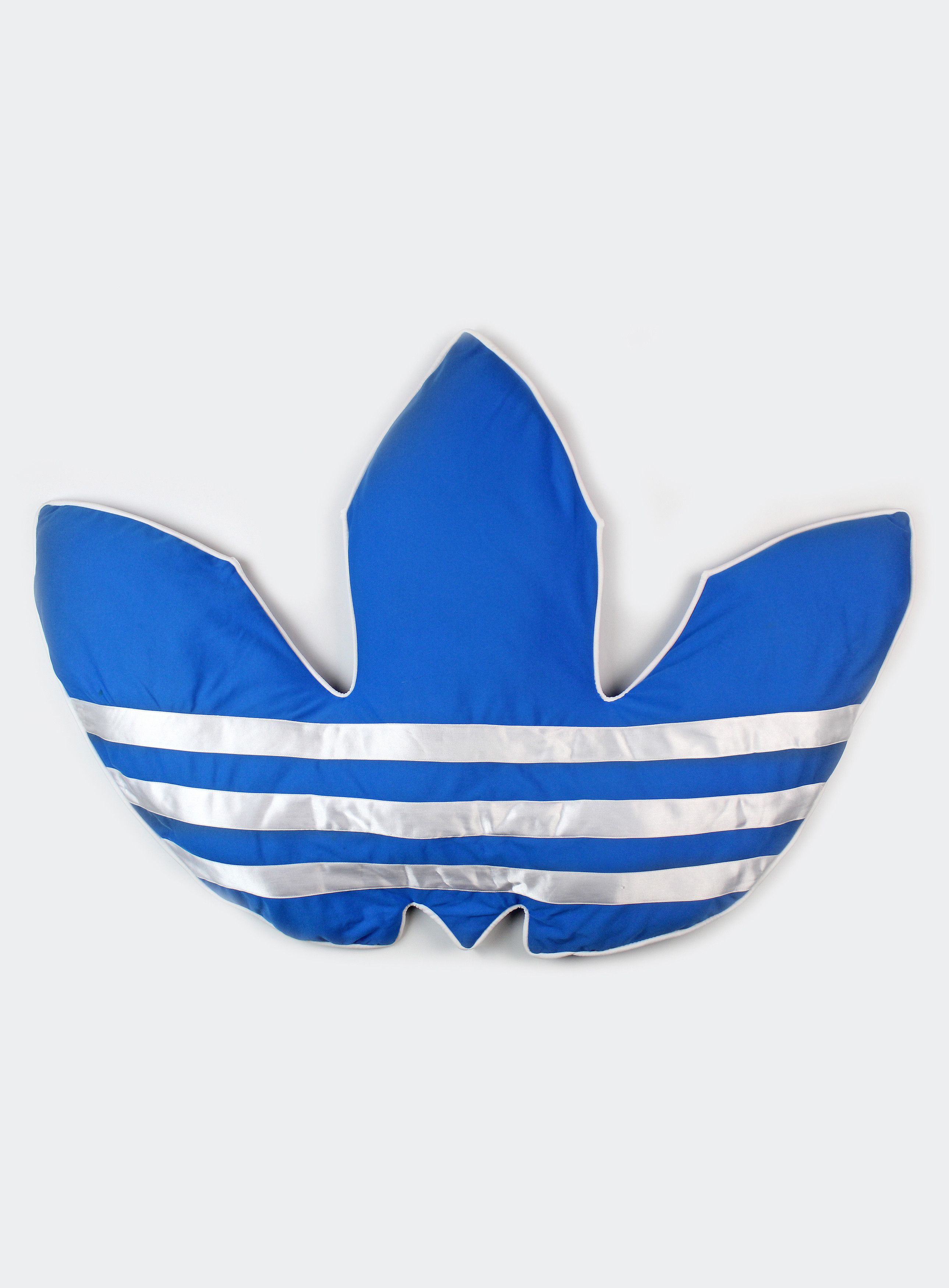 Adidas 90s Y2k 2000s vintage adidas plush cushion pillow decor Size ONE SIZE - 2 Thumbnail