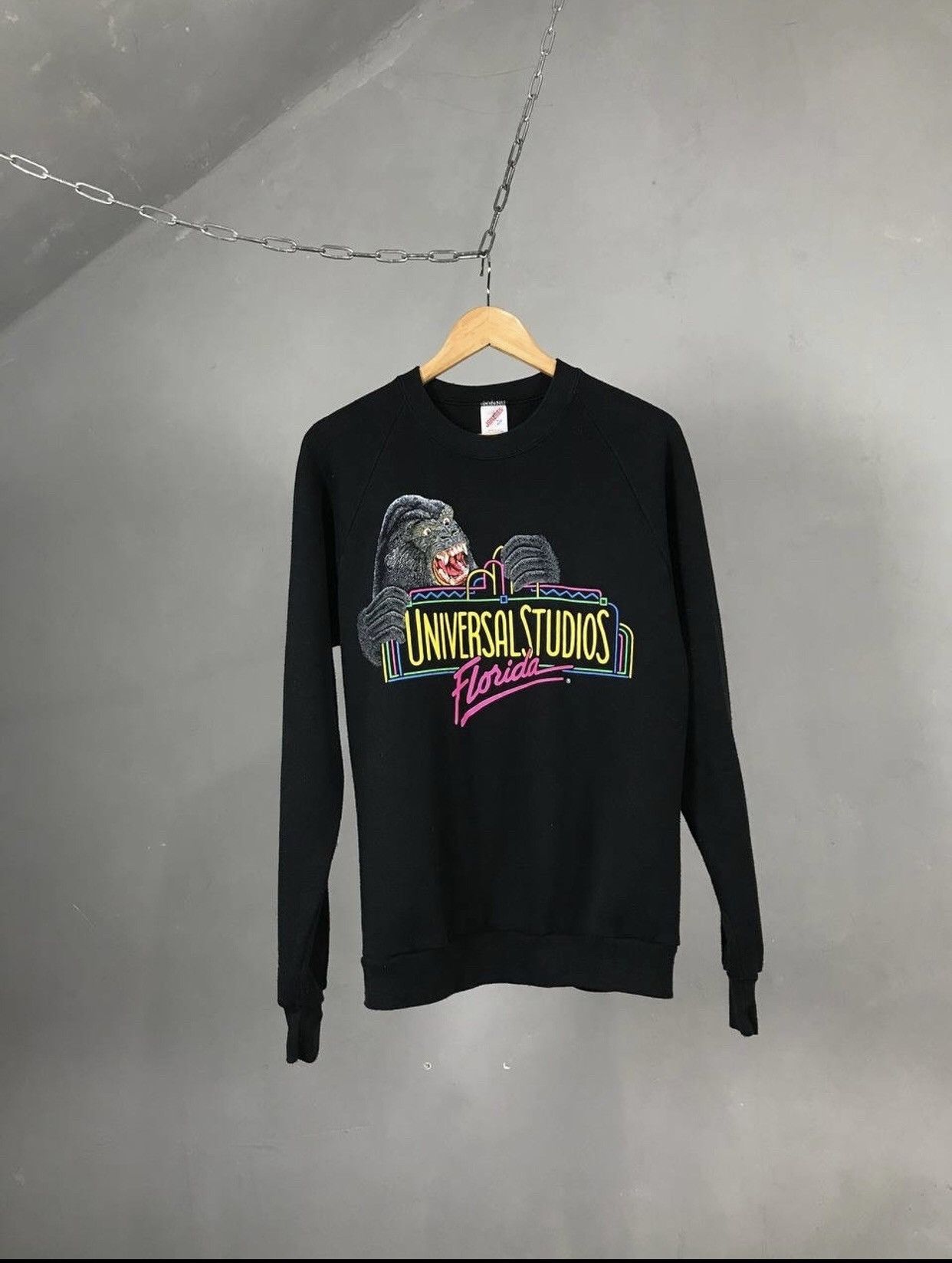 Universal Studios × Vintage Universal Studios made in USA vintage sweatshirt Size US L / EU 52-54 / 3 - 1 Thumbnail