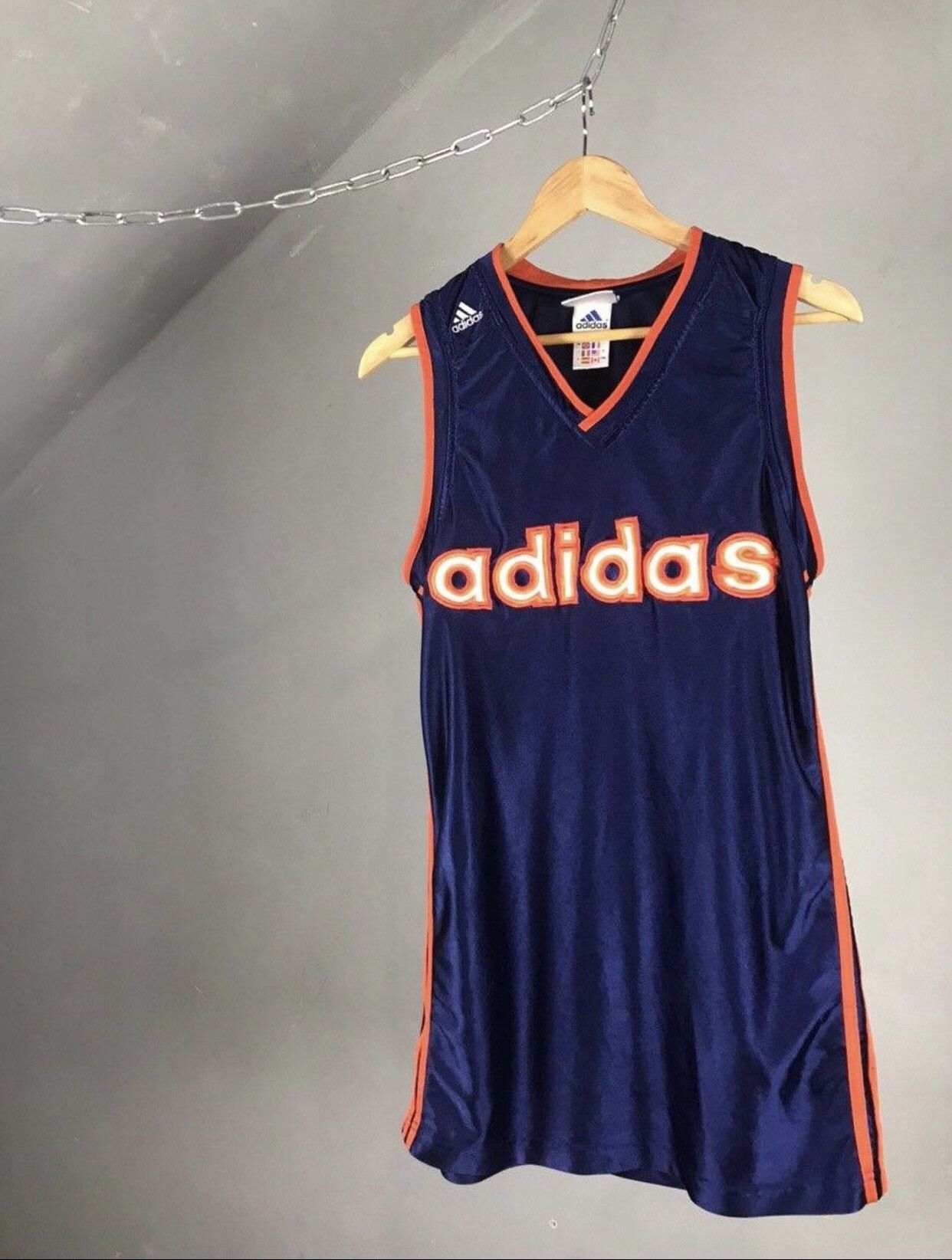 Adidas Adidas vintage big logo Size US M / EU 48-50 / 2 - 1 Thumbnail