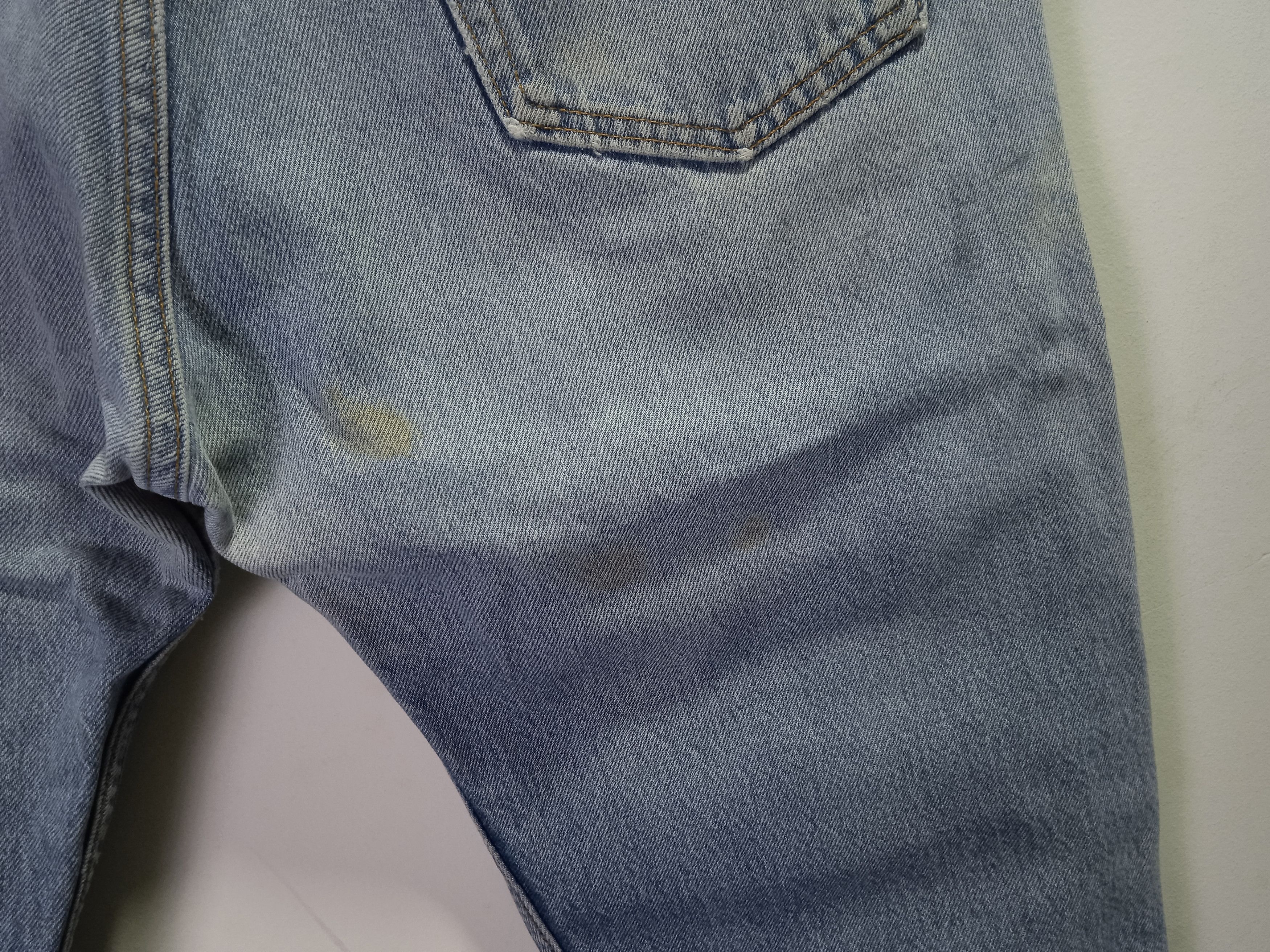 Vintage Vintage 90s Levi's 501 Jeans Size US 32 / EU 48 - 4 Thumbnail