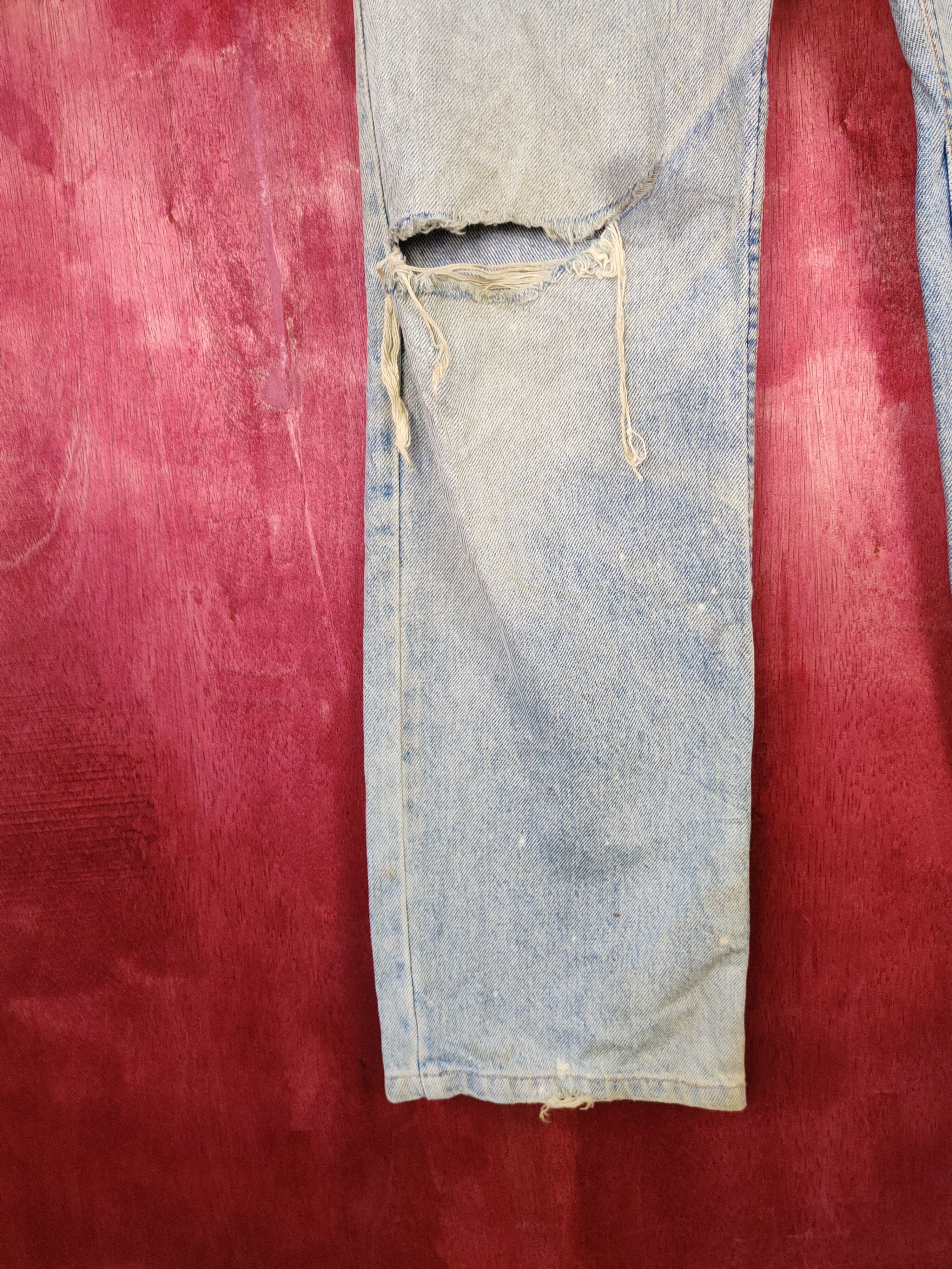 Levi's Vintage Levis distressed denim Jeans #4939DL Size US 28 / EU 44 - 4 Thumbnail