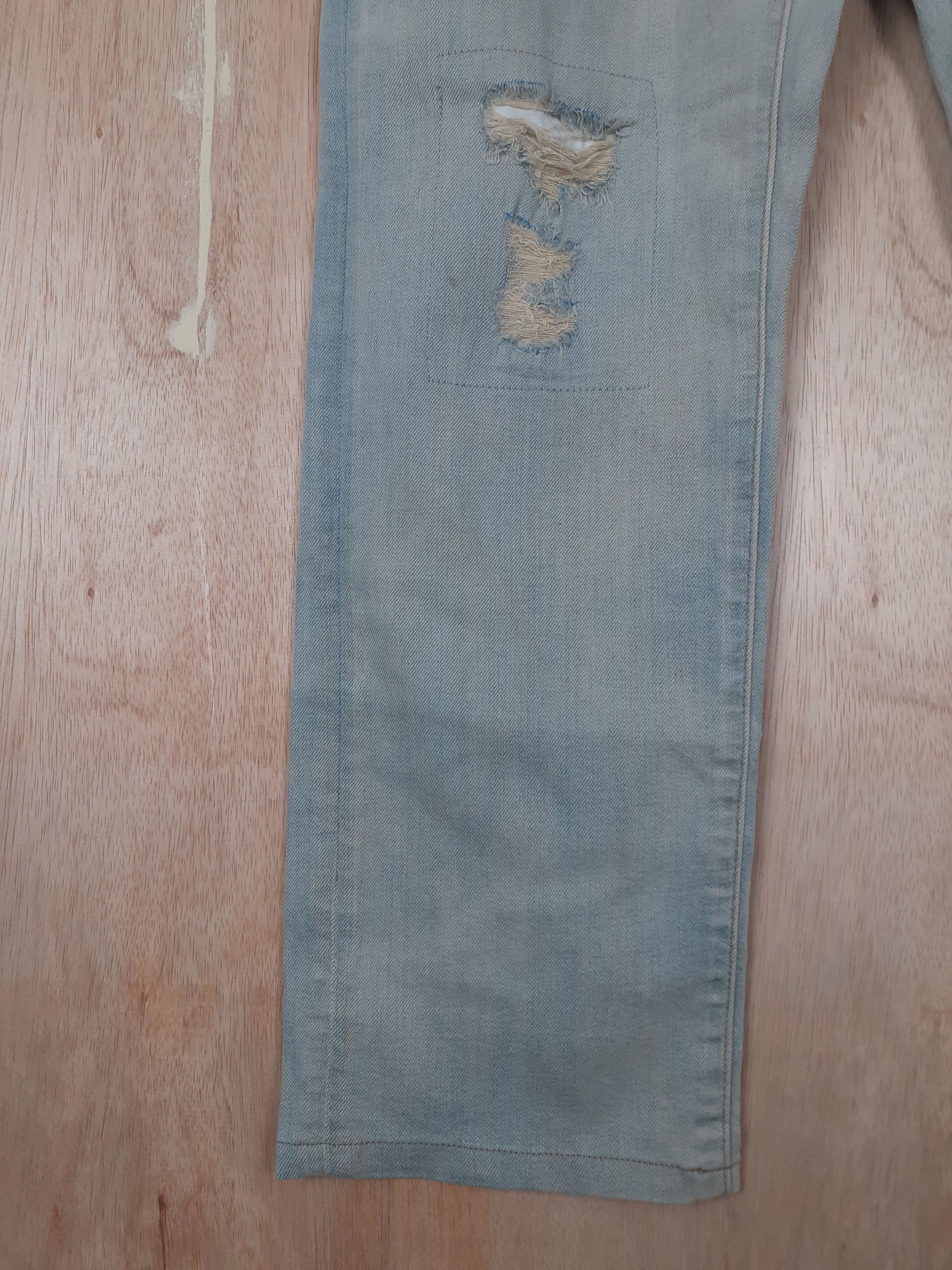 Japanese Brand Uniqlo Jeans blue faded distressed denim pants #3660 Size US 36 / EU 52 - 7 Thumbnail